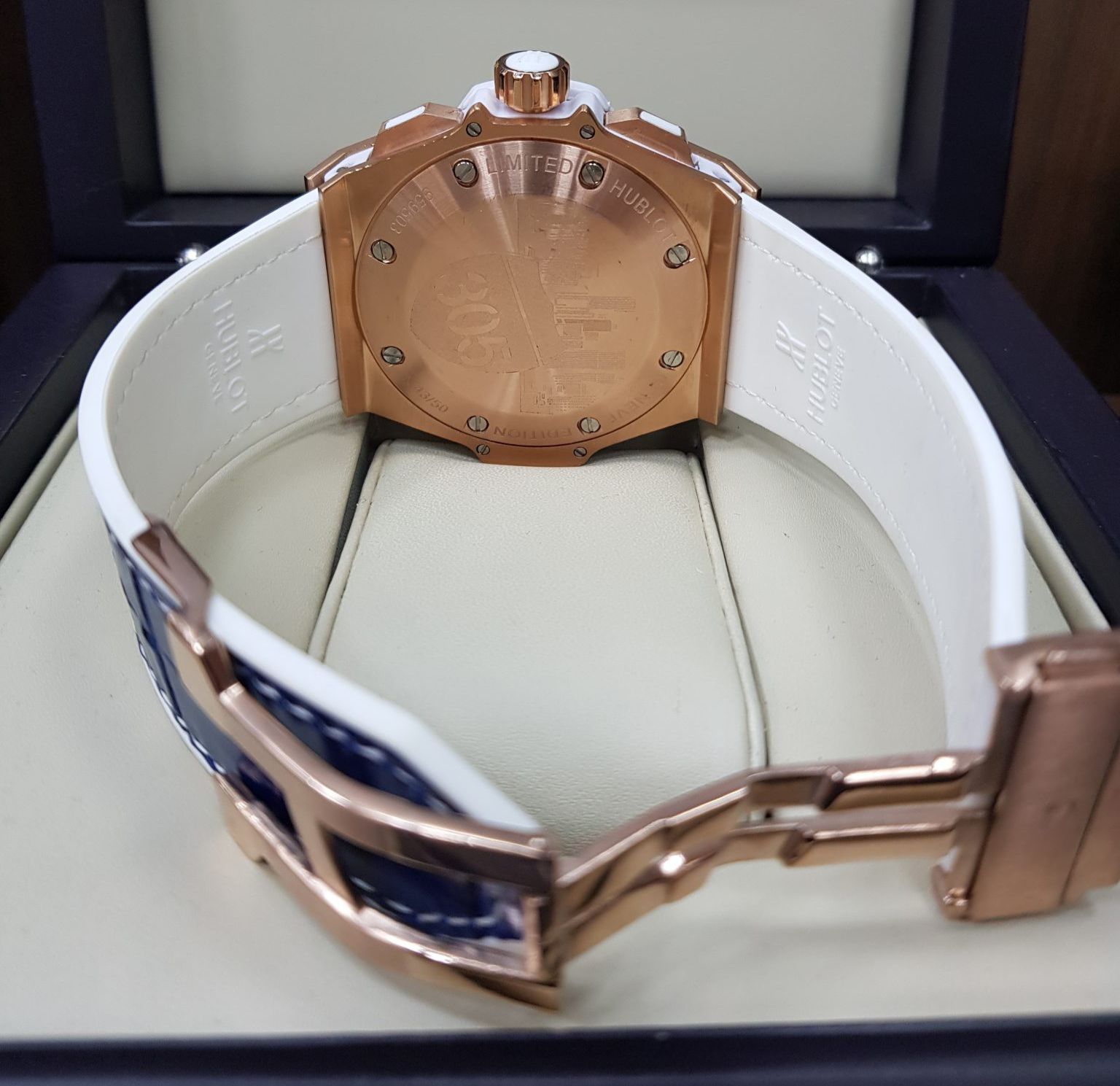 Relógio Fashion Luxo Masculino Modelo SKU HUBT700 - Hub. King
