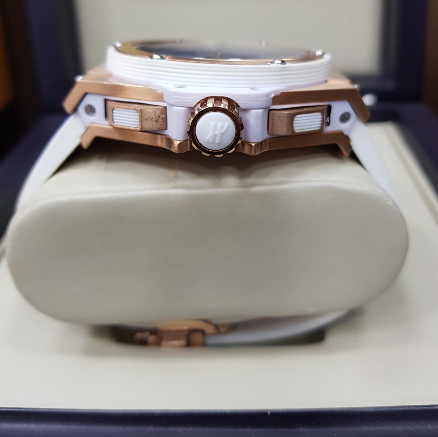 Relógio Fashion Luxo Masculino Modelo SKU HUBT700 - Hub. King