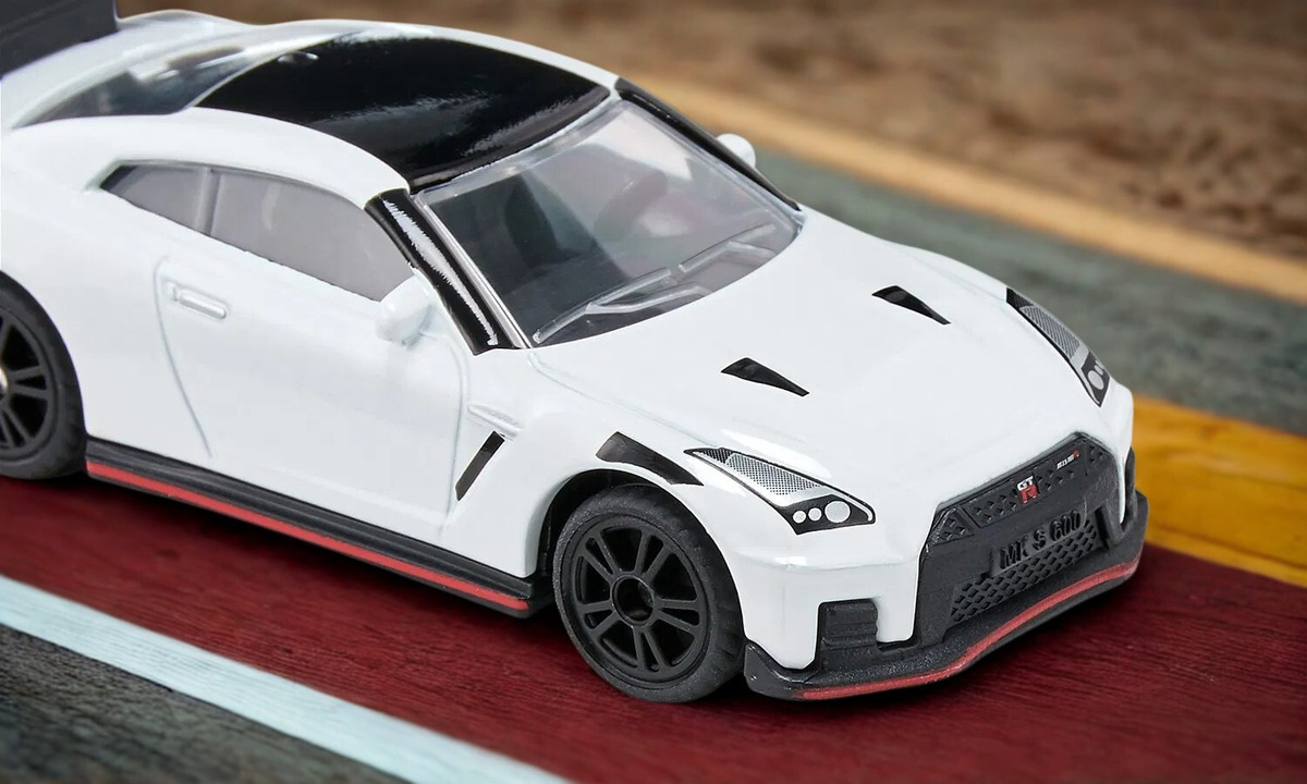 Siku R35 Miniatura Nissan Skyline GT-R R35 Nismo Siku Metal | Drive Collection ...