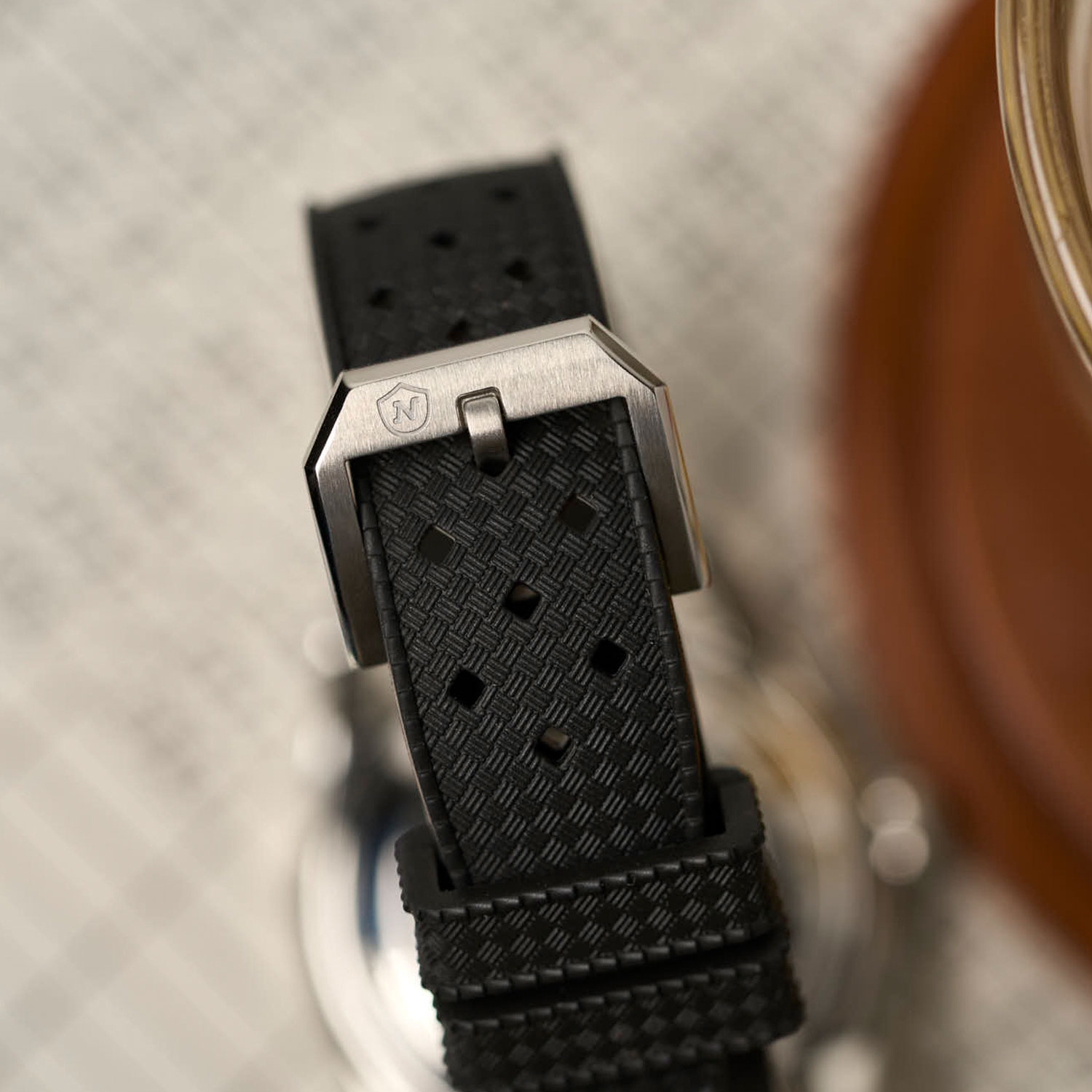 Nivada Super Antarctic Yellow 38mm | Herit Watches - Curadoria