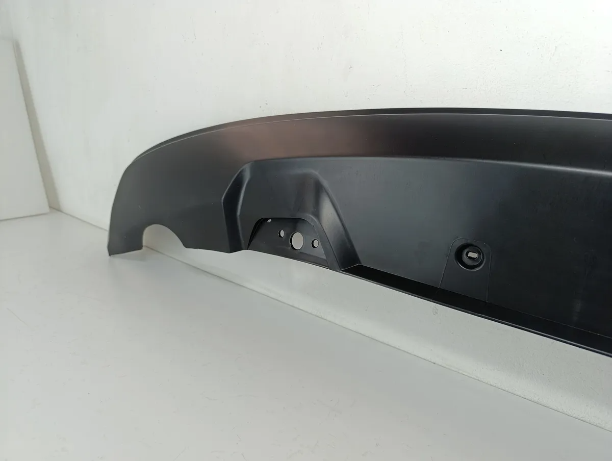 Spoiler Inferior Traseiro Volvo Xc40 2022 2023 2024 Novo Preto - Box7 ...