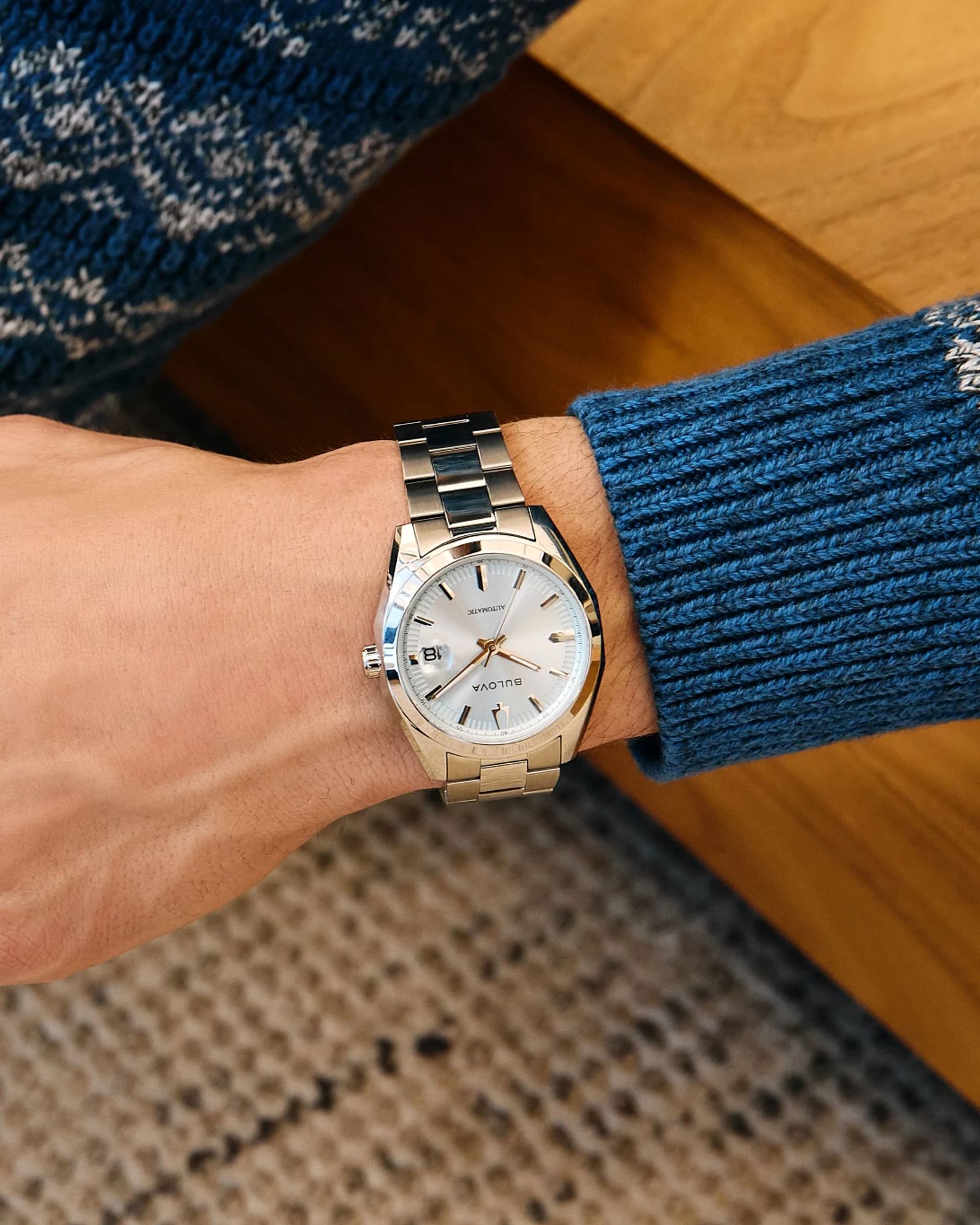RELOGIO BULOVA CLASSIC SURVEYOR AZUL 96B469 - Tictac Conceito