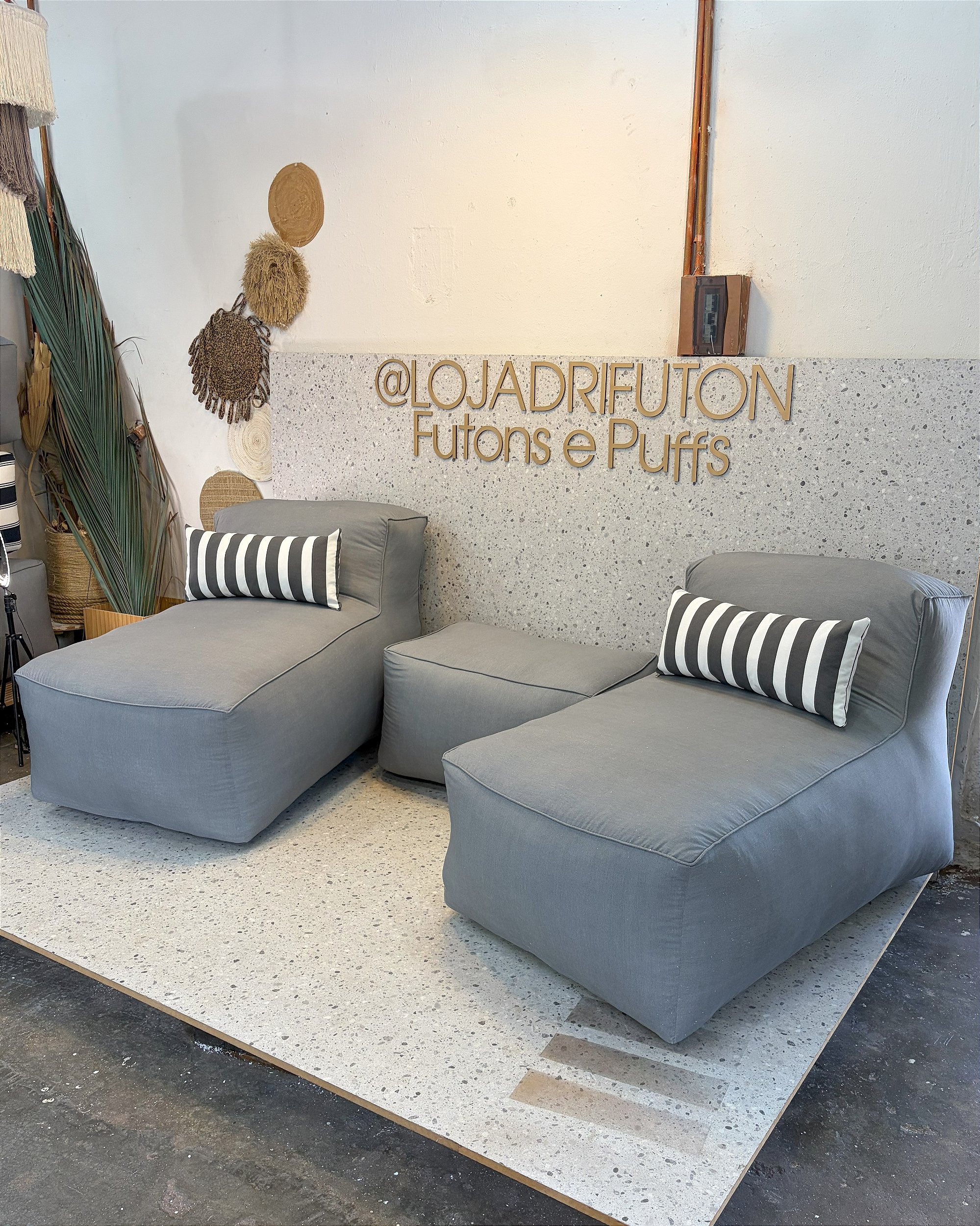 Conjunto Puff G Standard + 1 Peseira + 2 Almofadas - LojaDriFuton