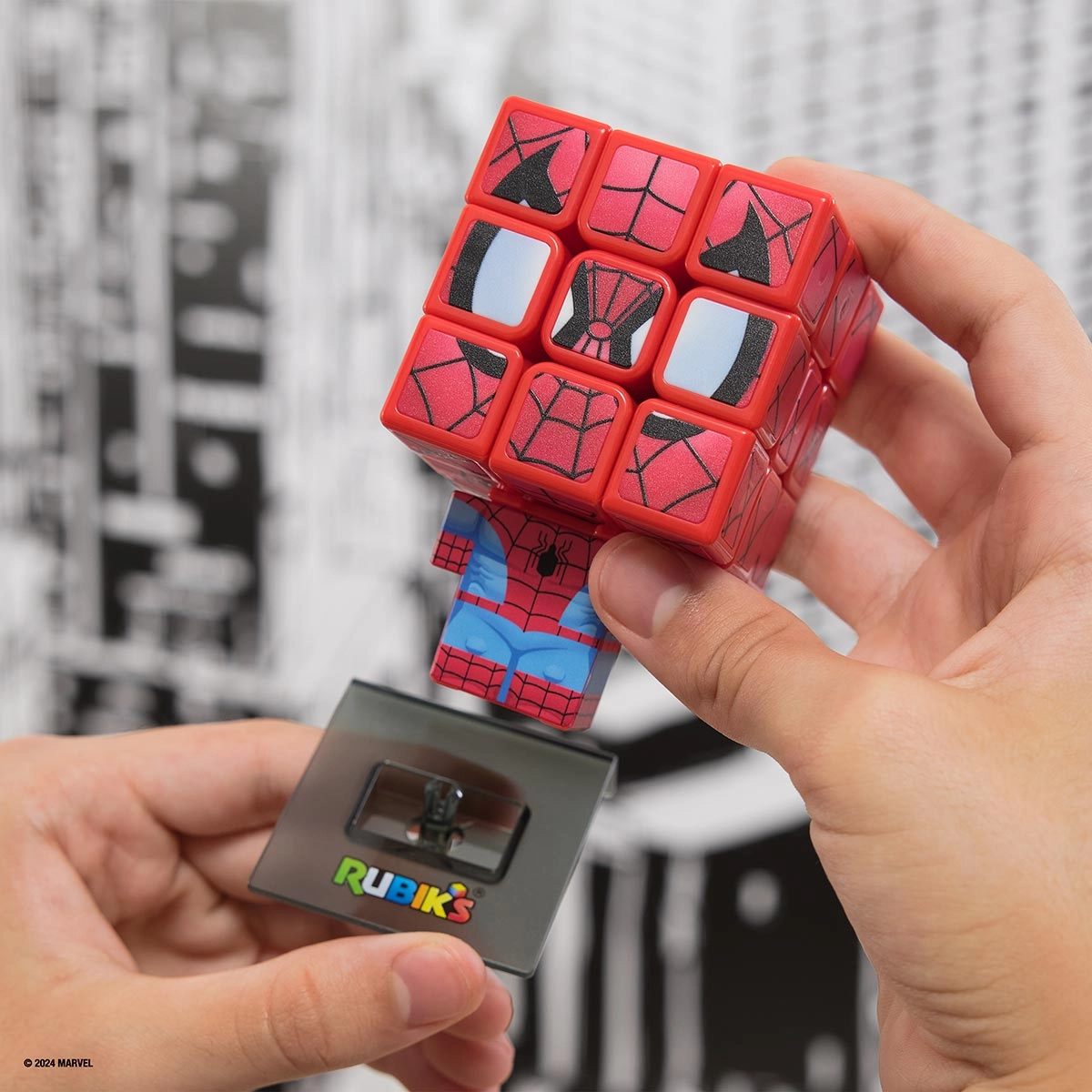 Cubo Mágico 3x3x3 Rubik's Spider-Man Cubers - Homem Aranha