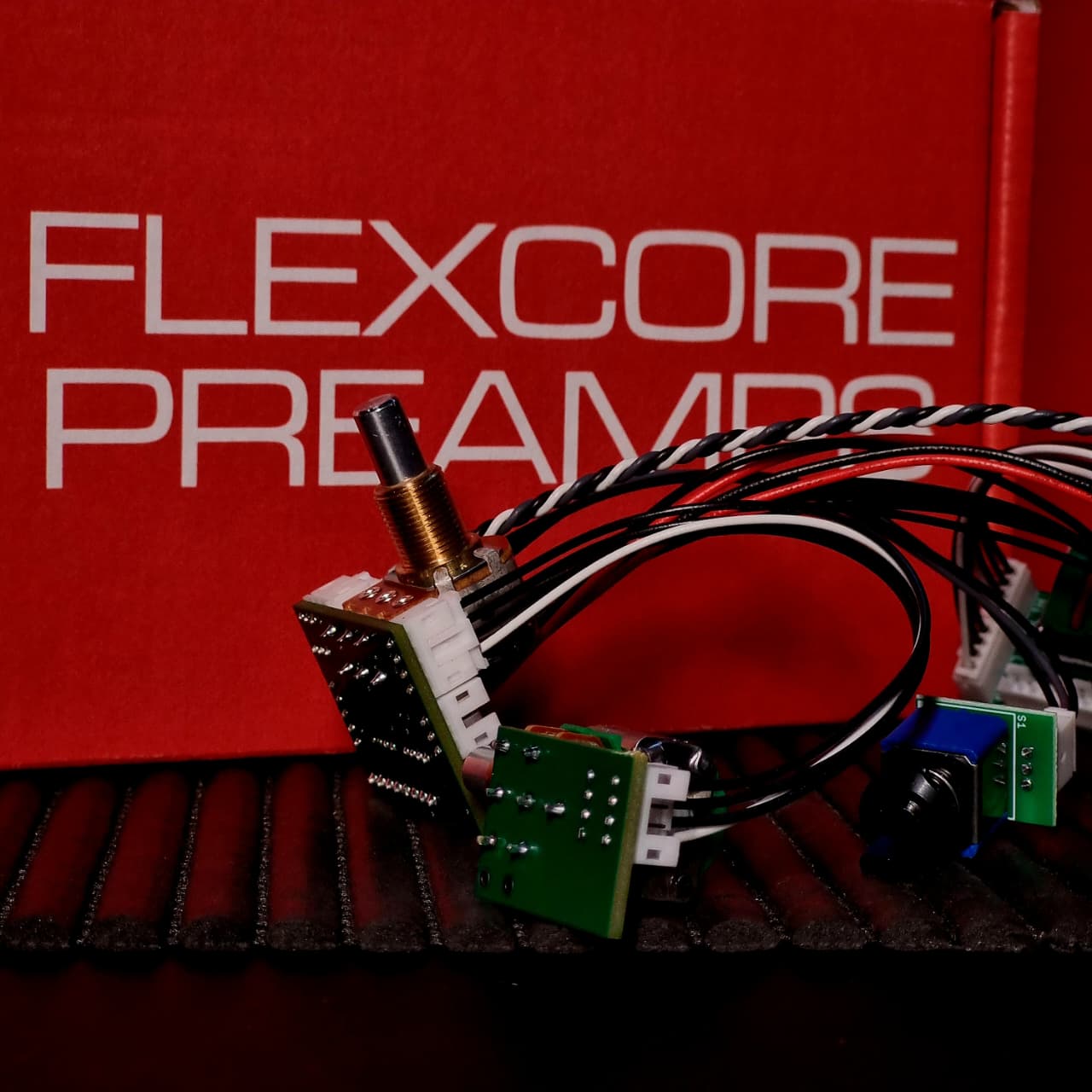 Circuito Preamp para Baixo Trickfish Flexcore 81 4 Bandas - Gruveria Shop