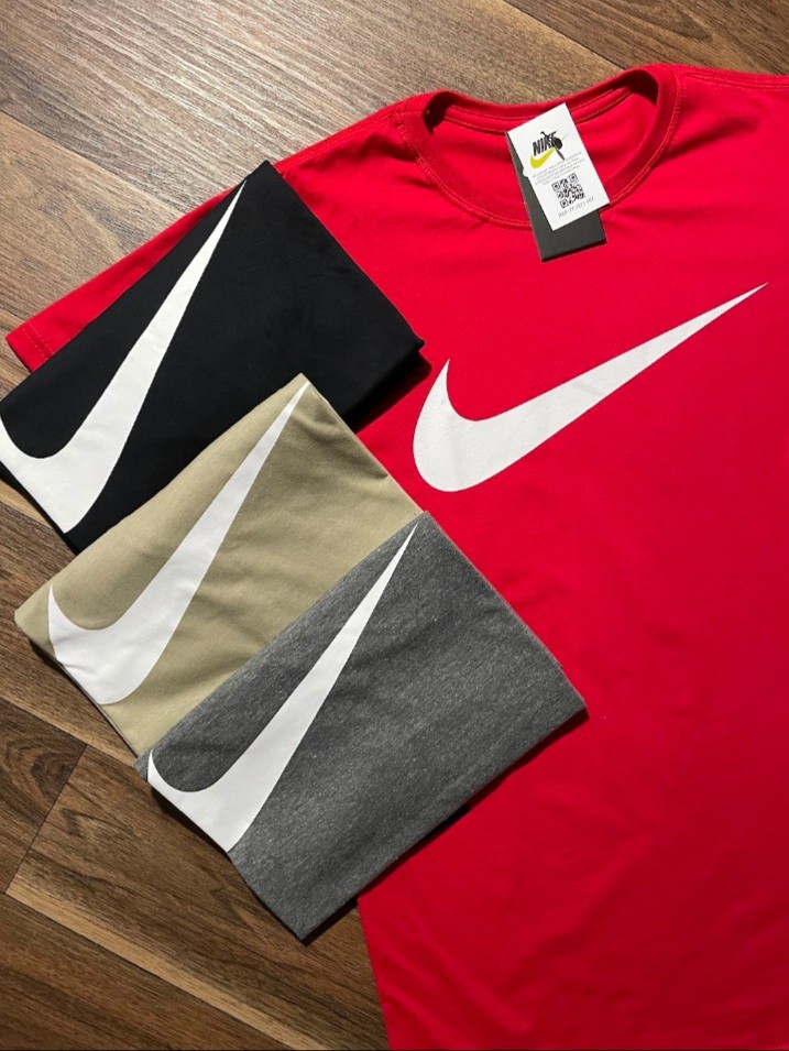 Camiseta Nike Masculina - Monstro Sagrado