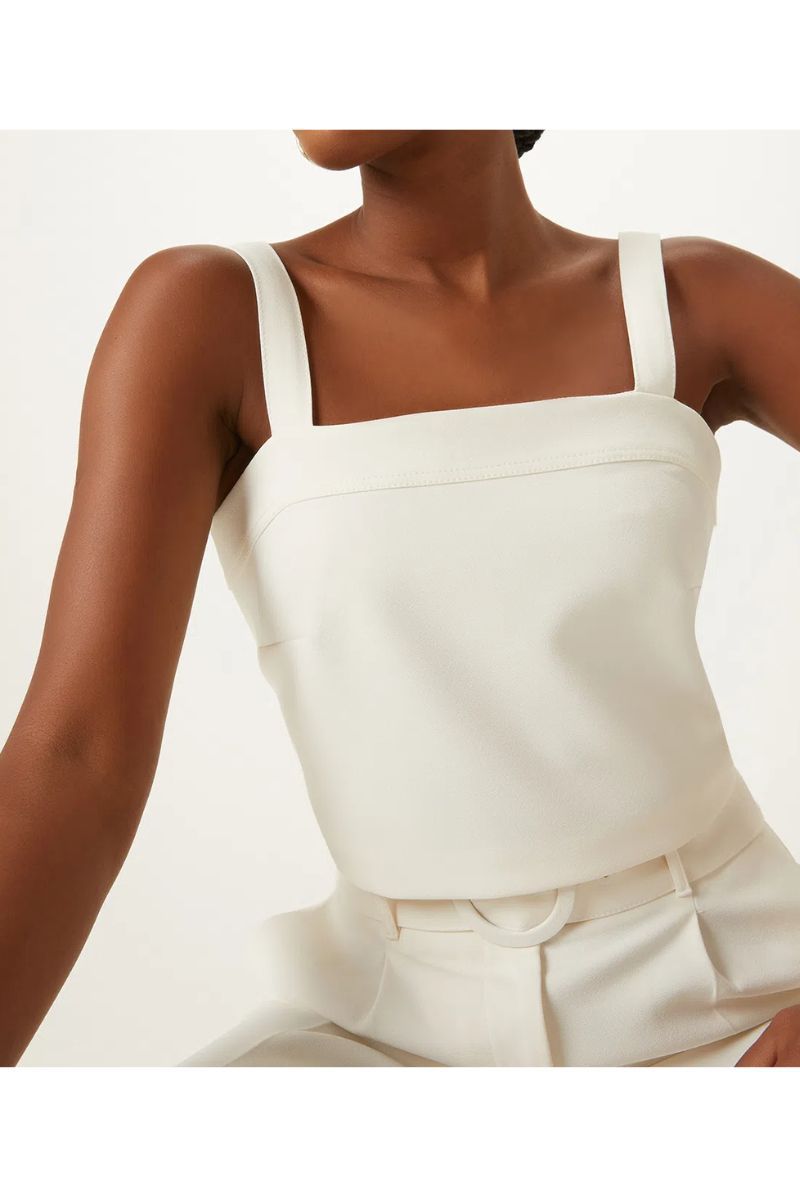 Blusa Cropped Alça Larga Off White Top Decote Quadrado Shoulder -  Paragrapho Modas - Especializada em Moda Feminina Casual e Festas - As  Melhores Marcas Estão Aqui