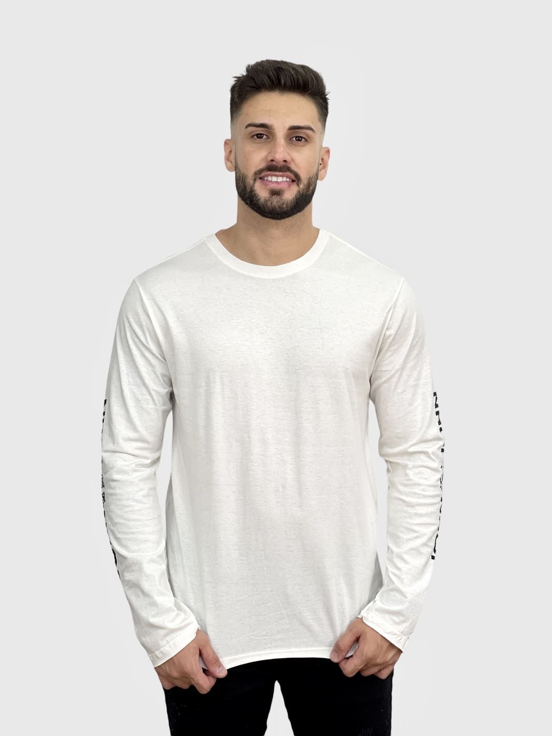 Camiseta John John Masculina Manga Longa Regular Sleeve Logo Off-White -  Branco