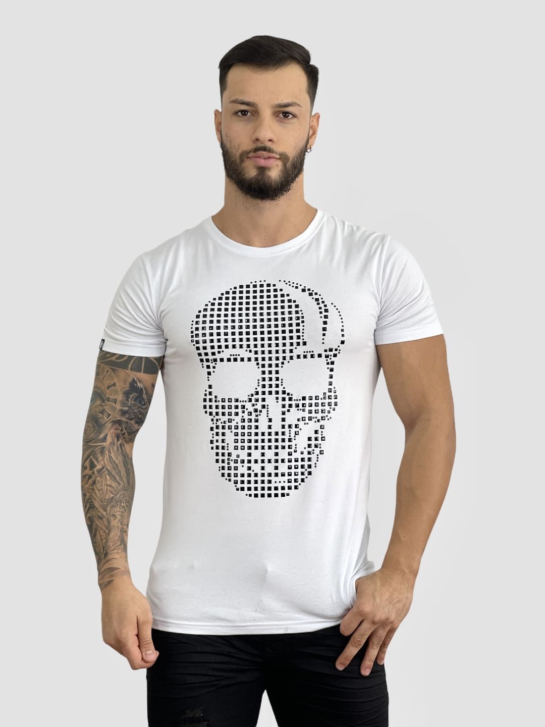 Camiseta Longline Preta Caveira Granulada Dourada - John Verdazzi