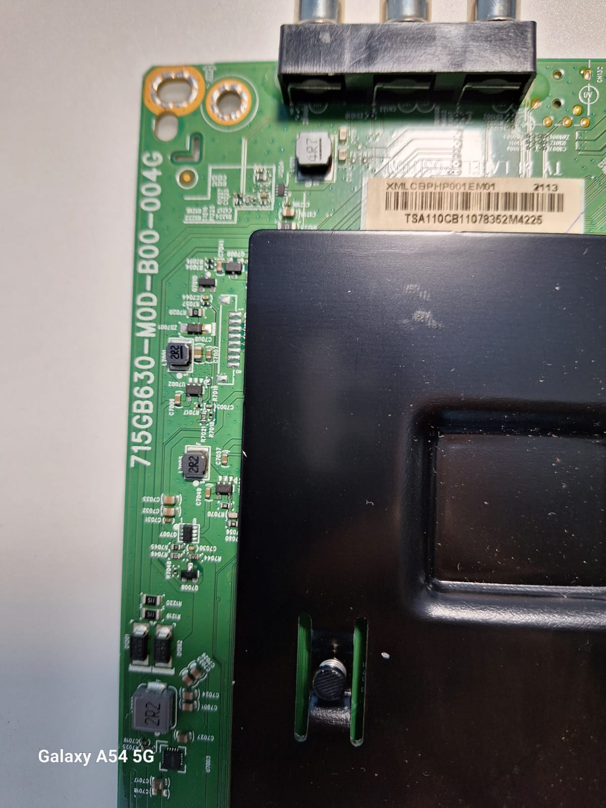 Carte Mère (main Board) 715GA700-C0F-000-004G Pour Téléviseur Philips 24PFS5505/12 - Occasion