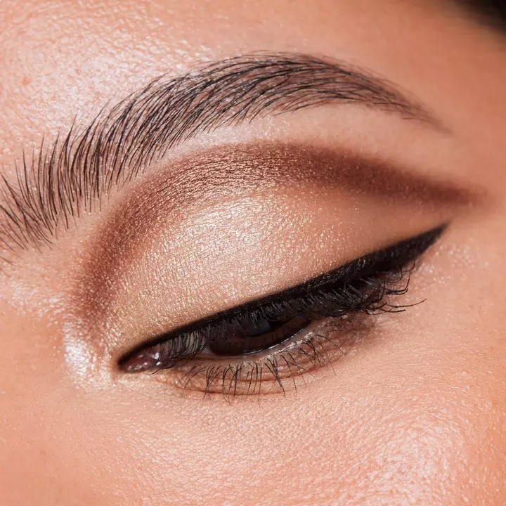 R.E.M Beauty Midnight Shadows MultiUse Eye Stick Consumos da Martina