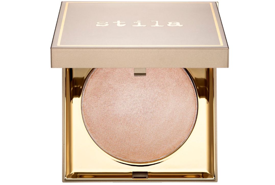 stila Heaven's Hue Highlighter in Transcendence 10g. Brand new in box.