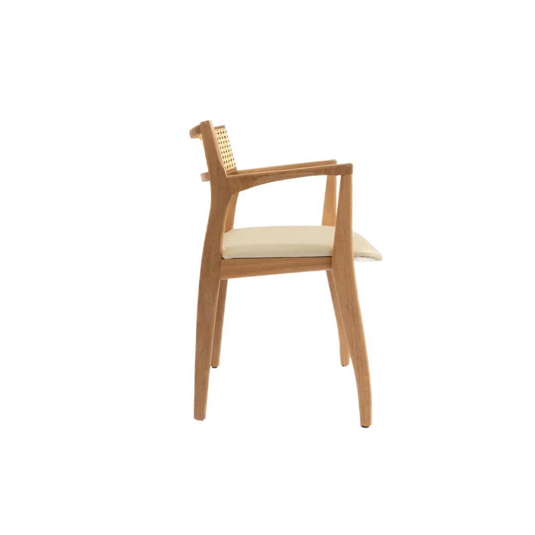 Cadeira Java Rosa CADEIRA ROSANA - Leva Design Móveis para Ambientes Internos e Externos