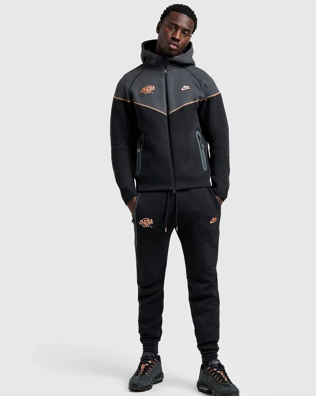 Conjunto Nike Tech Fleece x Central Cee - R store