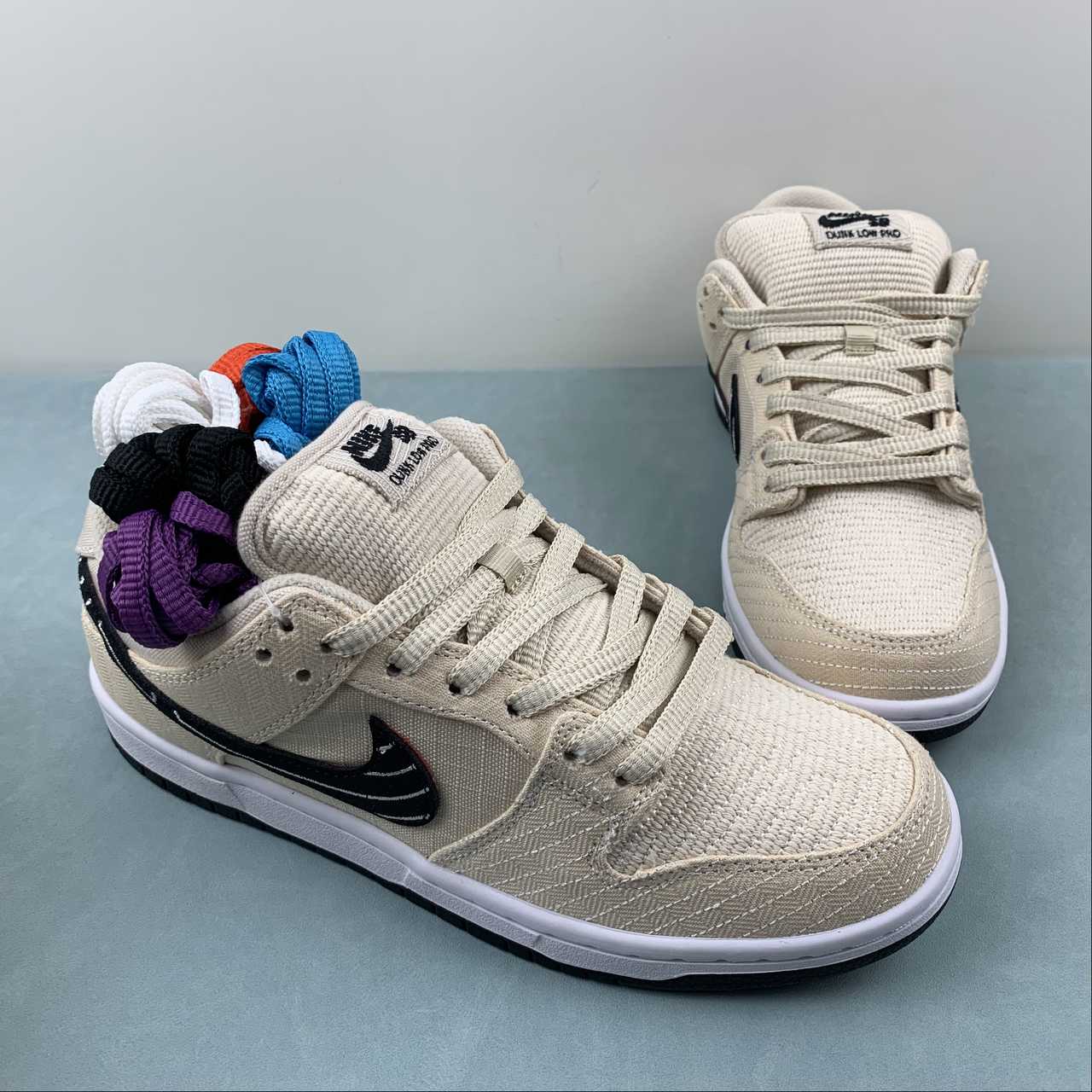 Tênis SB Dunk Low x Albino & Preto 'Jiu-Jitsu' - R store