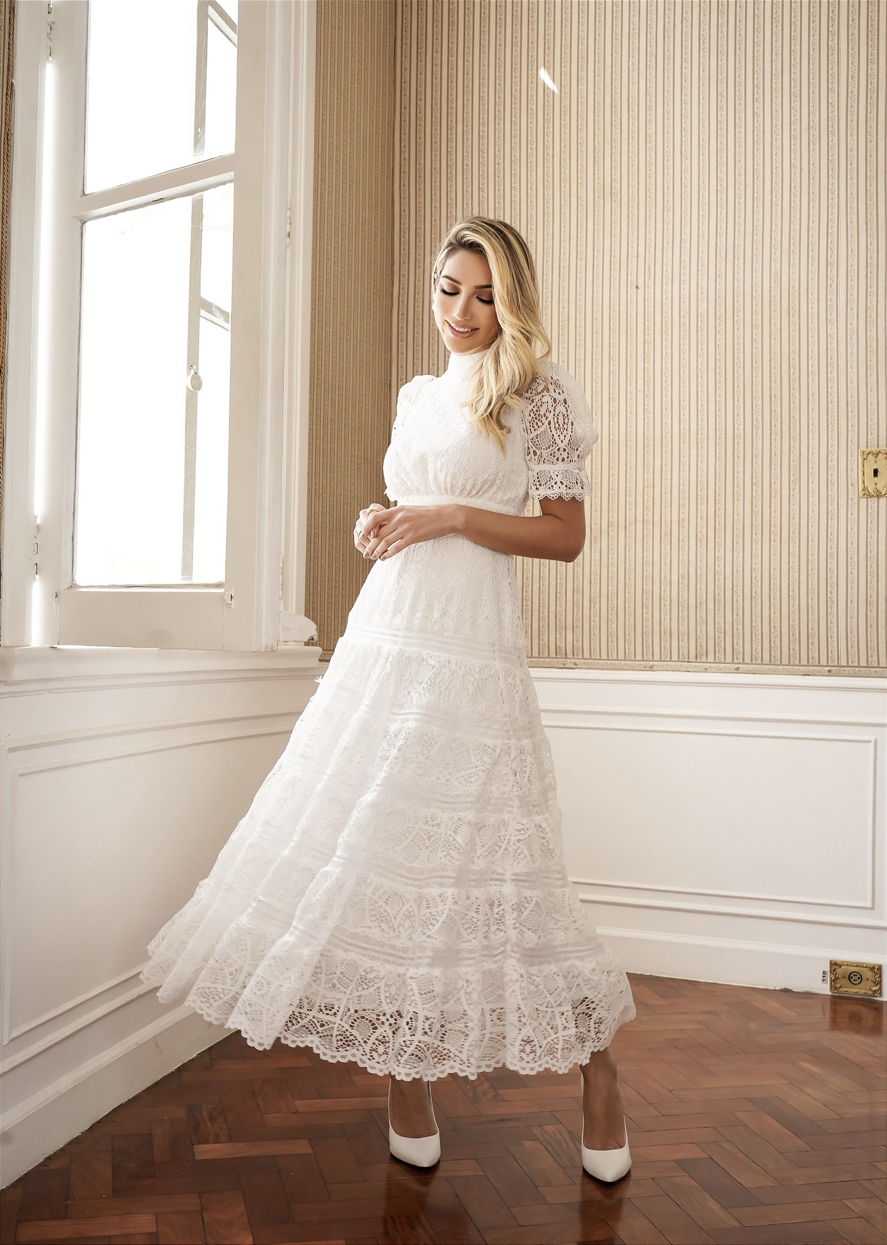 Vestido Casamento no Civil Karina Midi em Renda - Villa Noiva ...