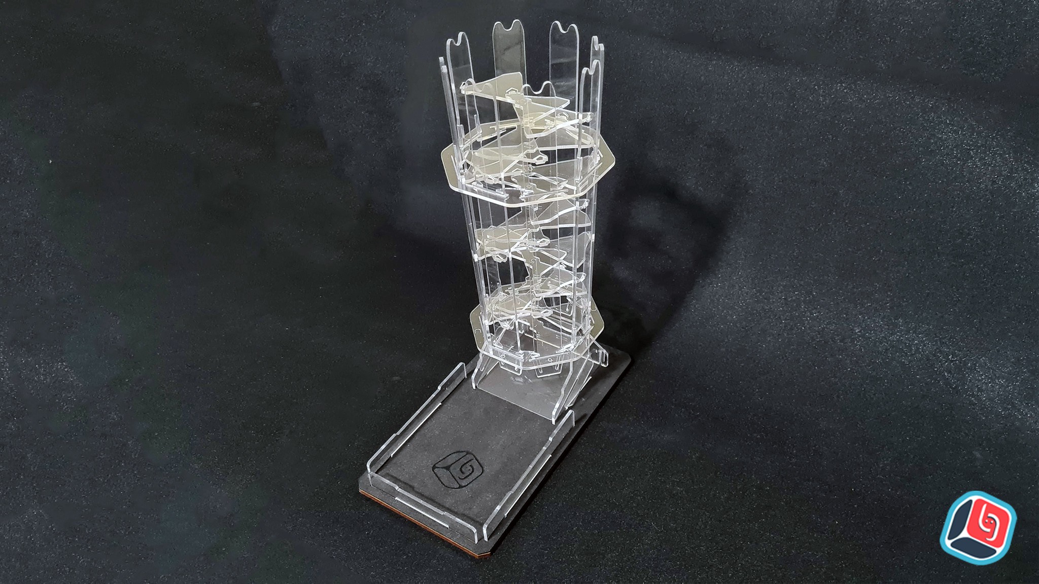 Crystal Dice Tower - acessóriosBG - Impressões 3D para Board Games