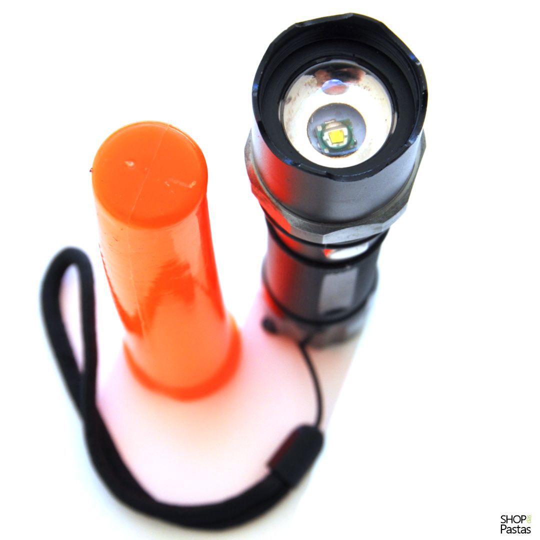 Lanterna Multifunção Recarregável com Zoom + Bastão Sinalizador