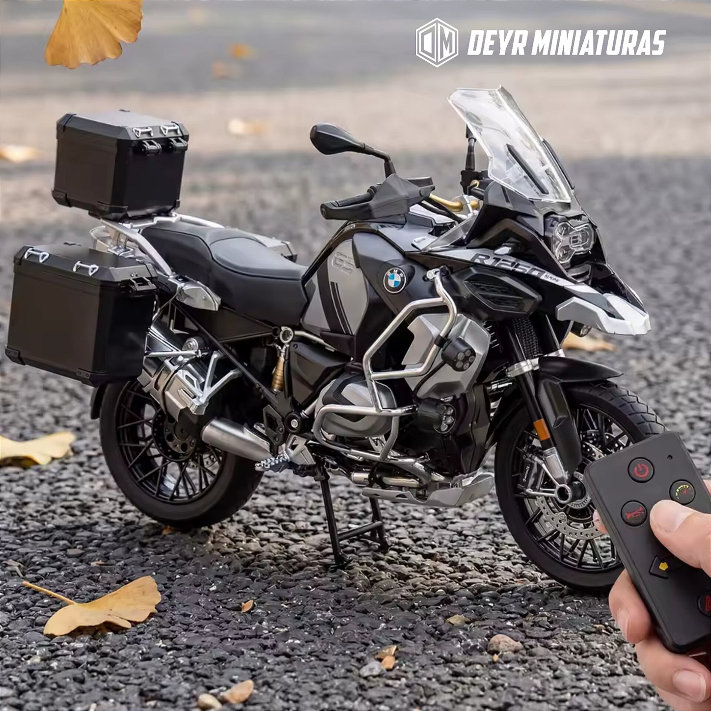 Miniatura BMW R 1250 GS PREMIUM TRIPLE BLACK Controle Remoto