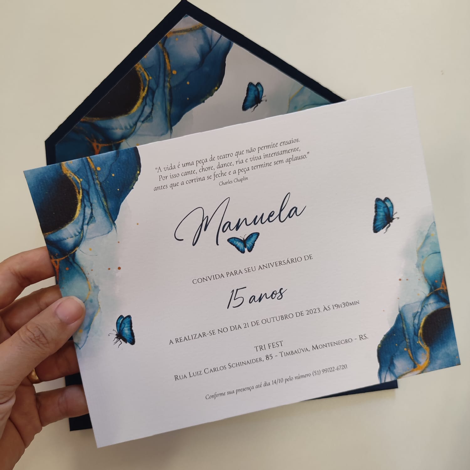 Convite 15 anos / Debutante C/ Envelope Azul Escuro Borboleta - Bellagi  Convites