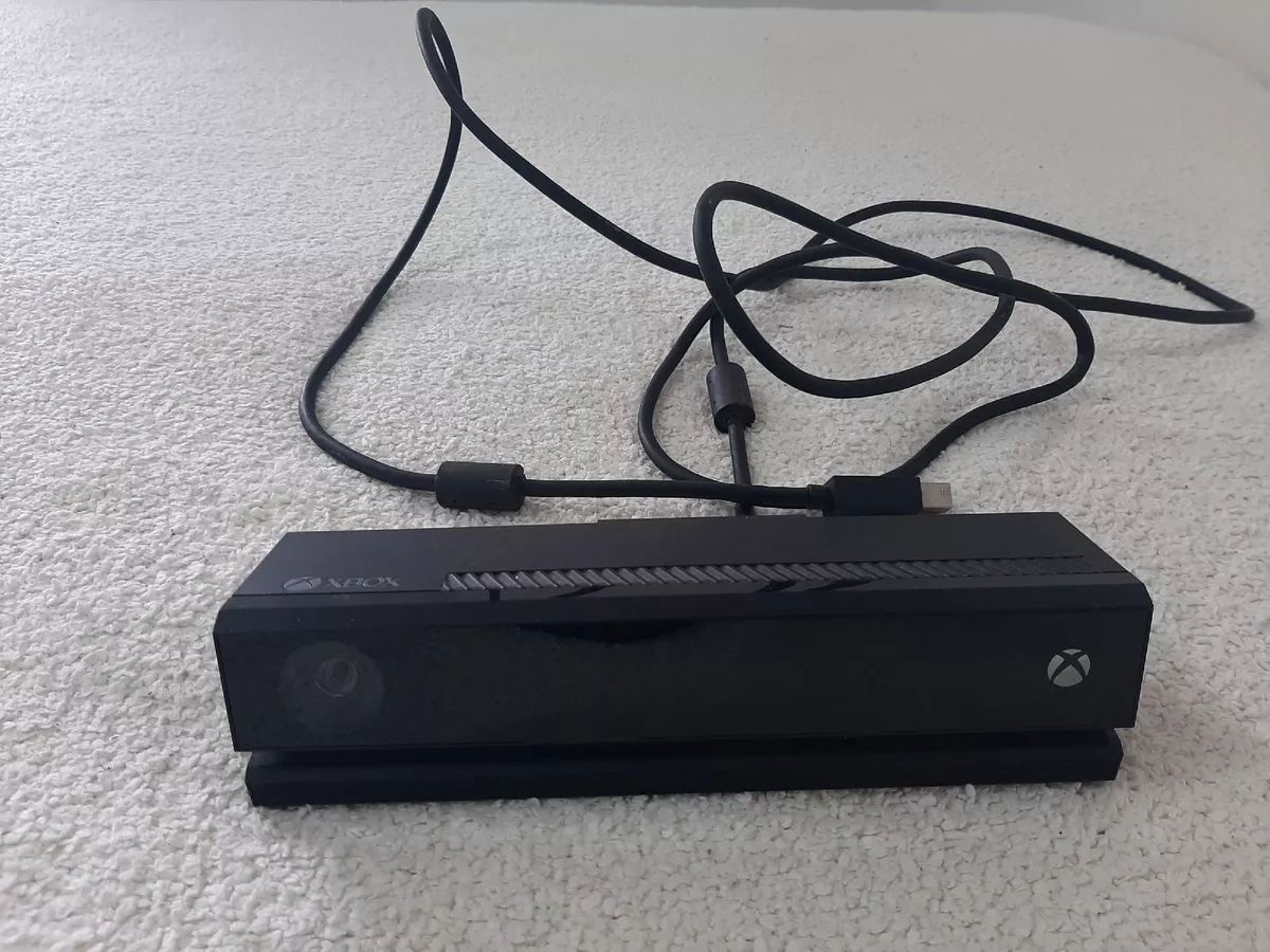 Kinect Xbox One Fat Preto Seminovo - Troco Jogo Sudoeste