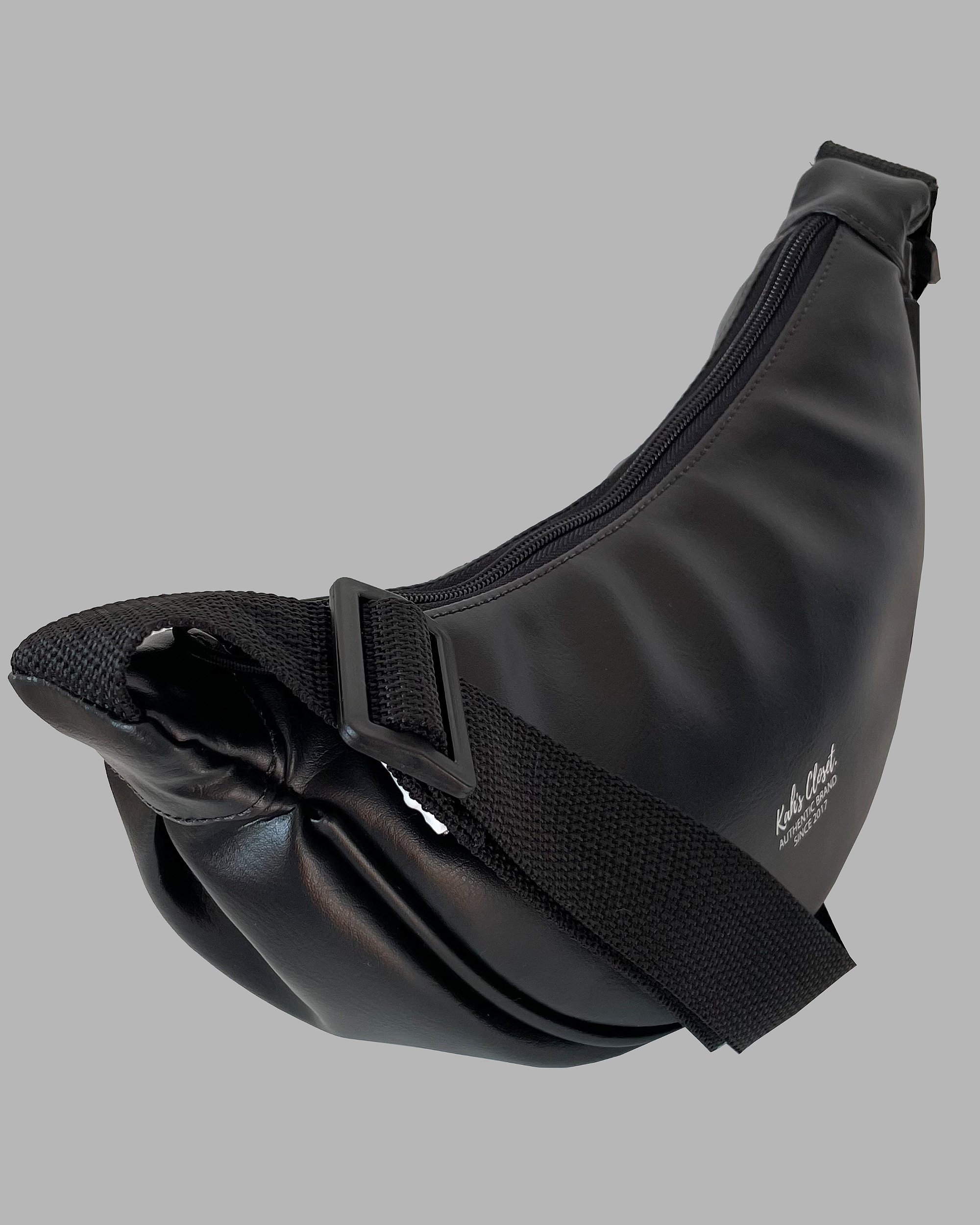 Bolsa Meia Lua Preta - Loja Kah's Closet Oficial