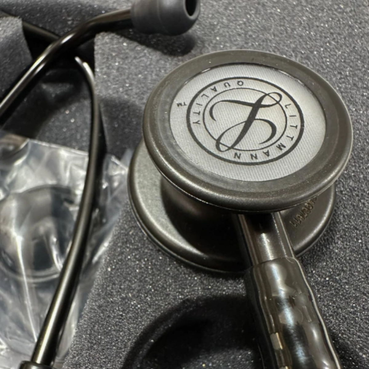 Estetoscópio Littmann Classic III Black Edition - 3M - Produtos