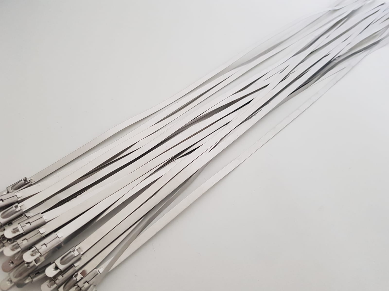 Abraçadeiras Zip Tie 3/16