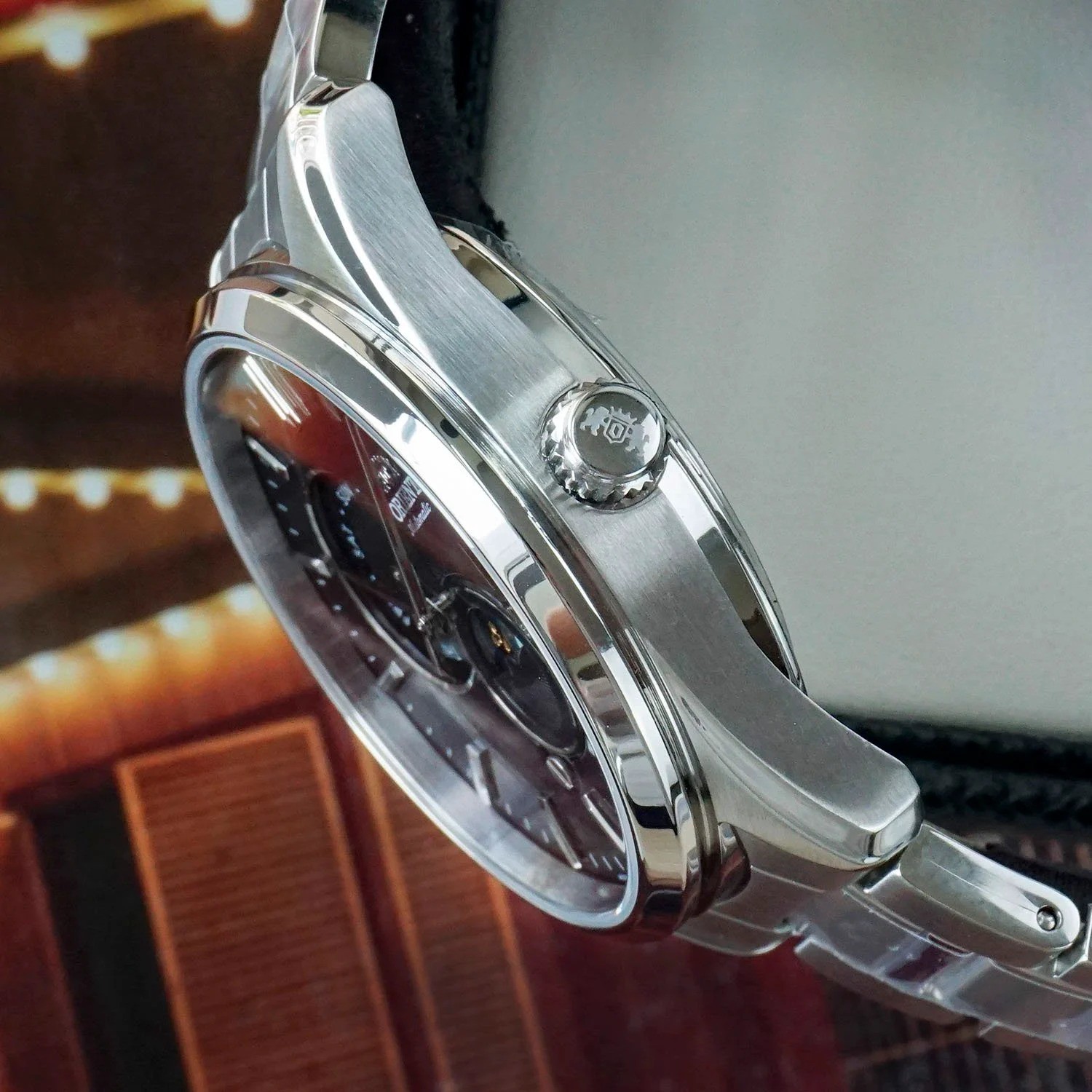 Orient Sun & Moon RA-AK0307B30B – Automático Safira Preto 41mm