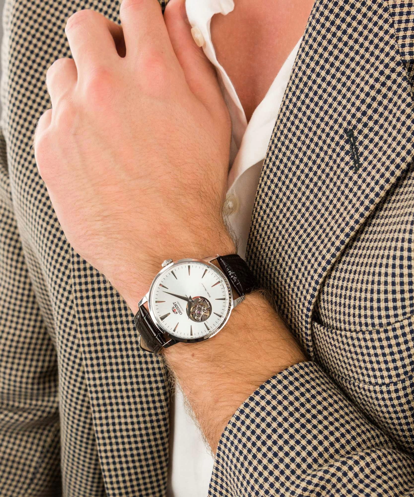 Orient Esteem II TAG02005W0 – Elegância, Open Heart e Precisão