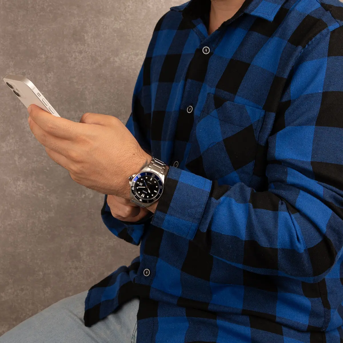 Casio Duro MDV-107D-1A2VDF Preto Aço 200M - Relojoaria Impala