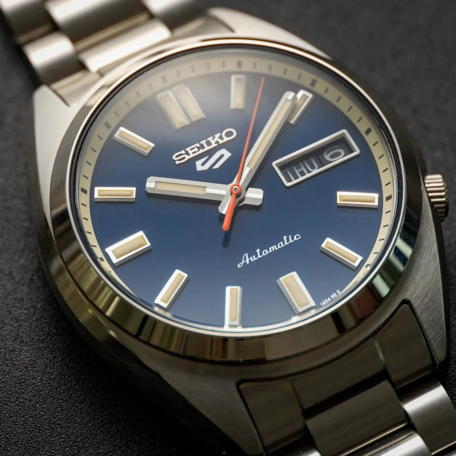 Relógio Seiko 5 Sports SRPK87B1 Automático Azul 37.4mm