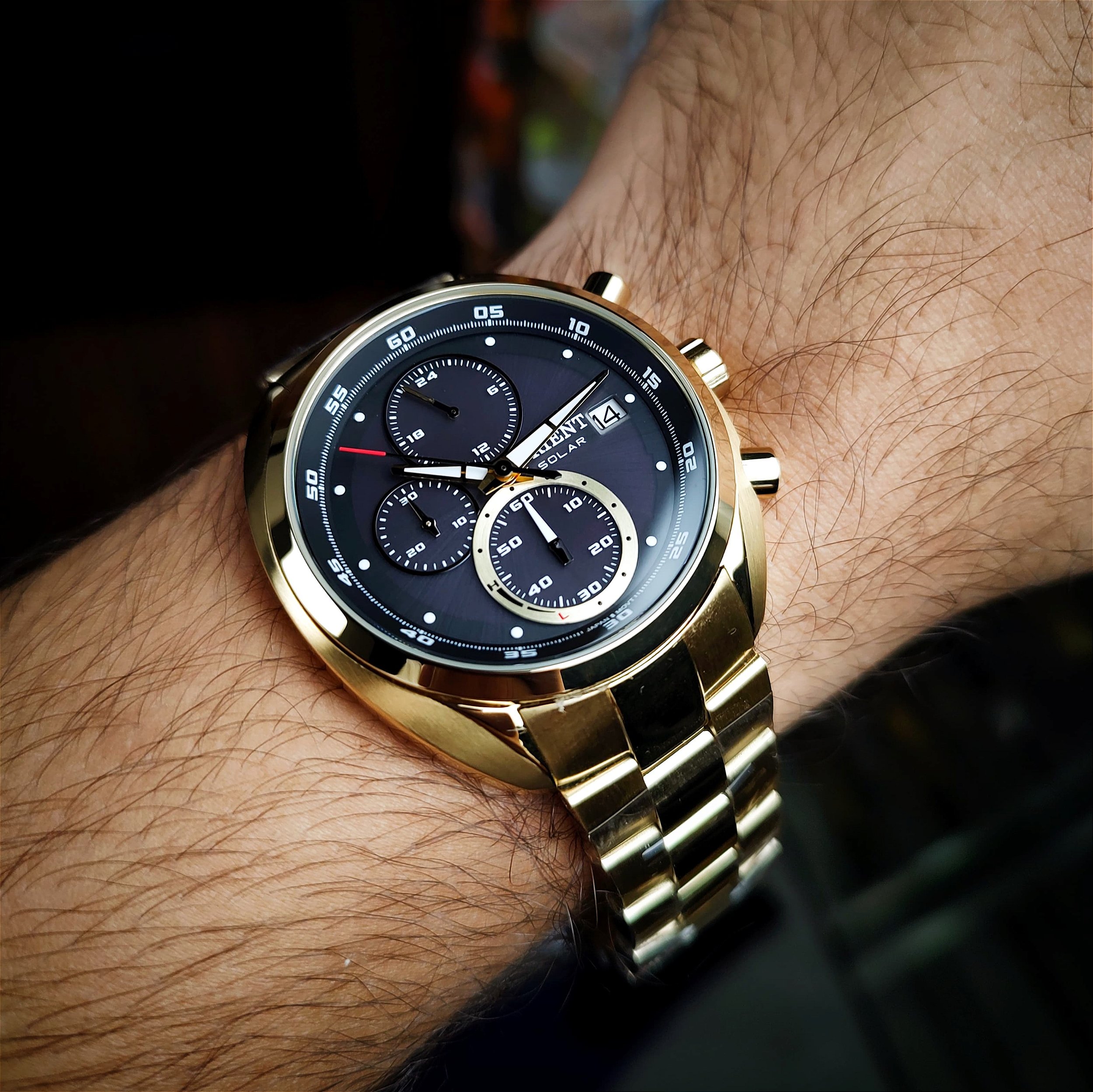 Orient MGSSC034 P1KX – Cronógrafo Solar IP Gold, Estilo Clássico