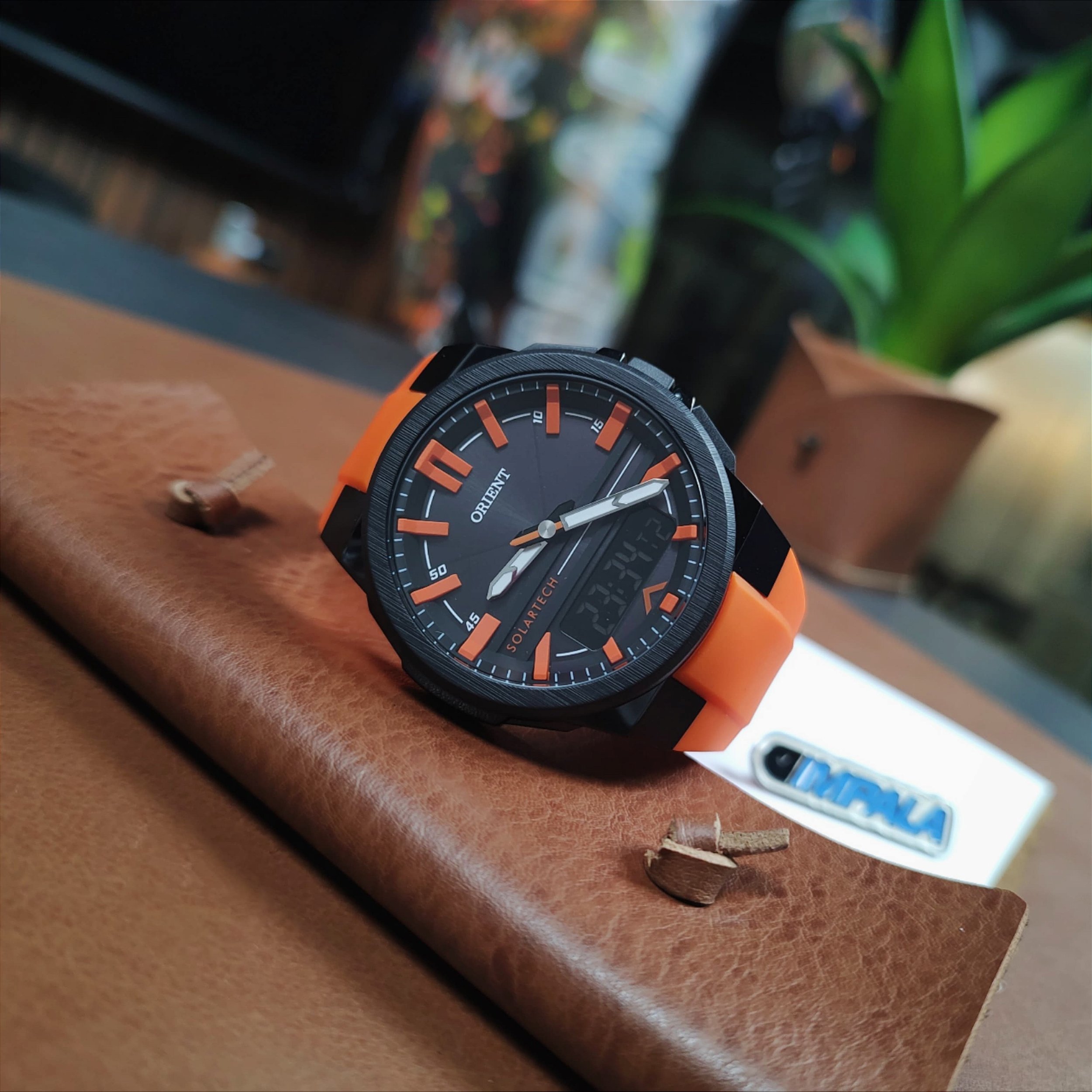 Orient MPSPA009 P1OX – Solar, Bioceramica e Silicone laranja