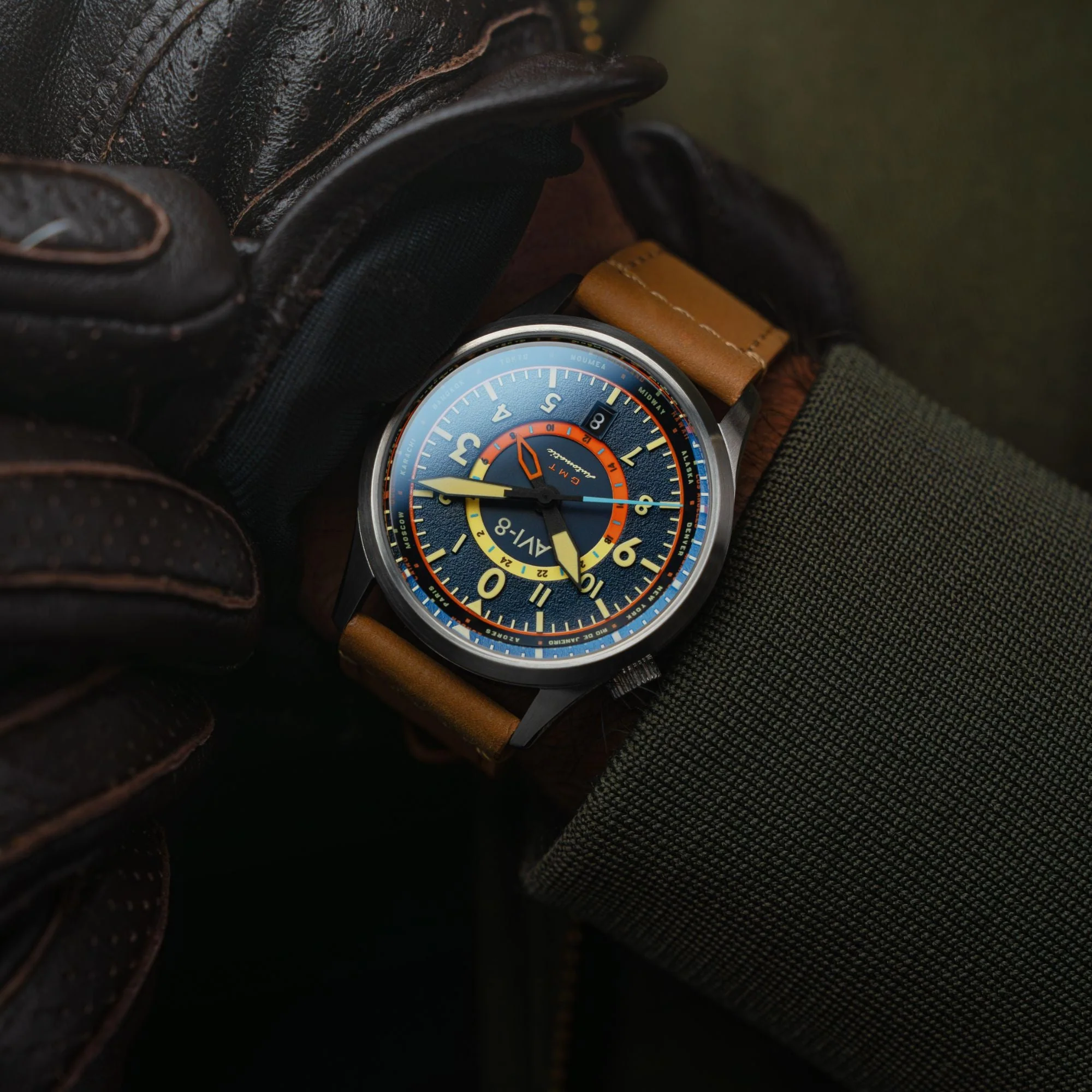 AVI-8 Orologio Automatico Uomo Flyboy Wingman Worldtimer GMT 41 Mm Pelle E Nylon