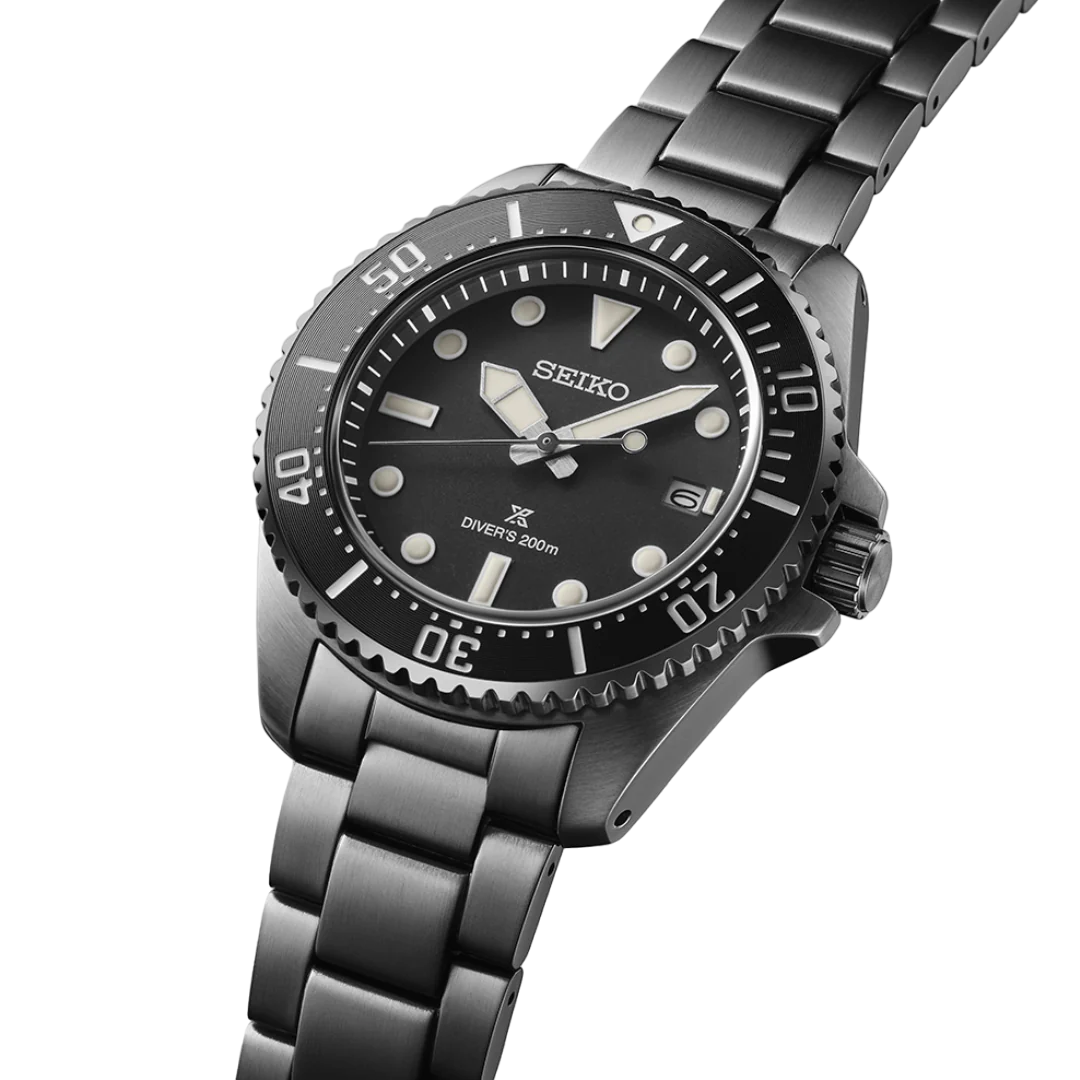 Seiko Prospex SNE599 Diver Solar 200m – IP Black - Relojoaria