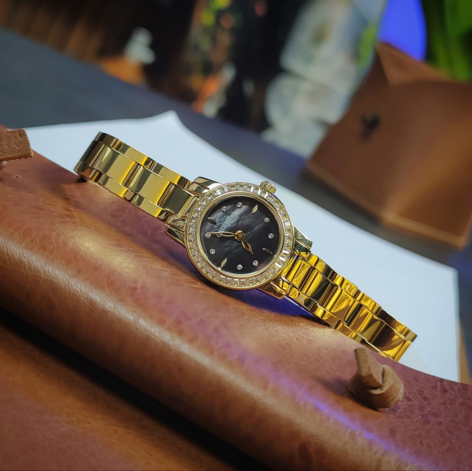 マリア Orient FGSS0215 P1KX – Feminino Mini, IP Gold, Madrepérola e