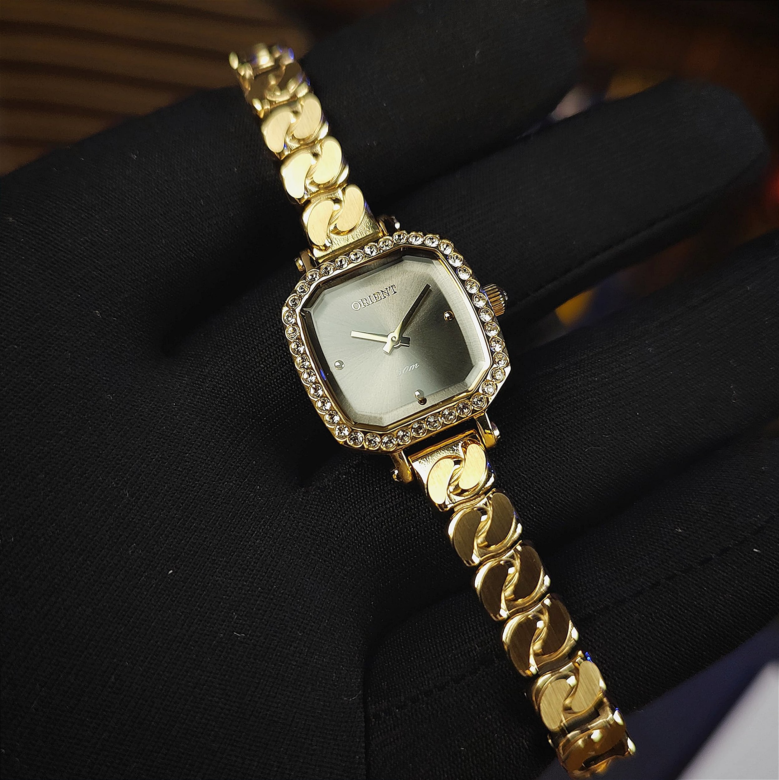 Orient LGSS0062 G1KX – Feminino Mini, Elegante, IP Gold e