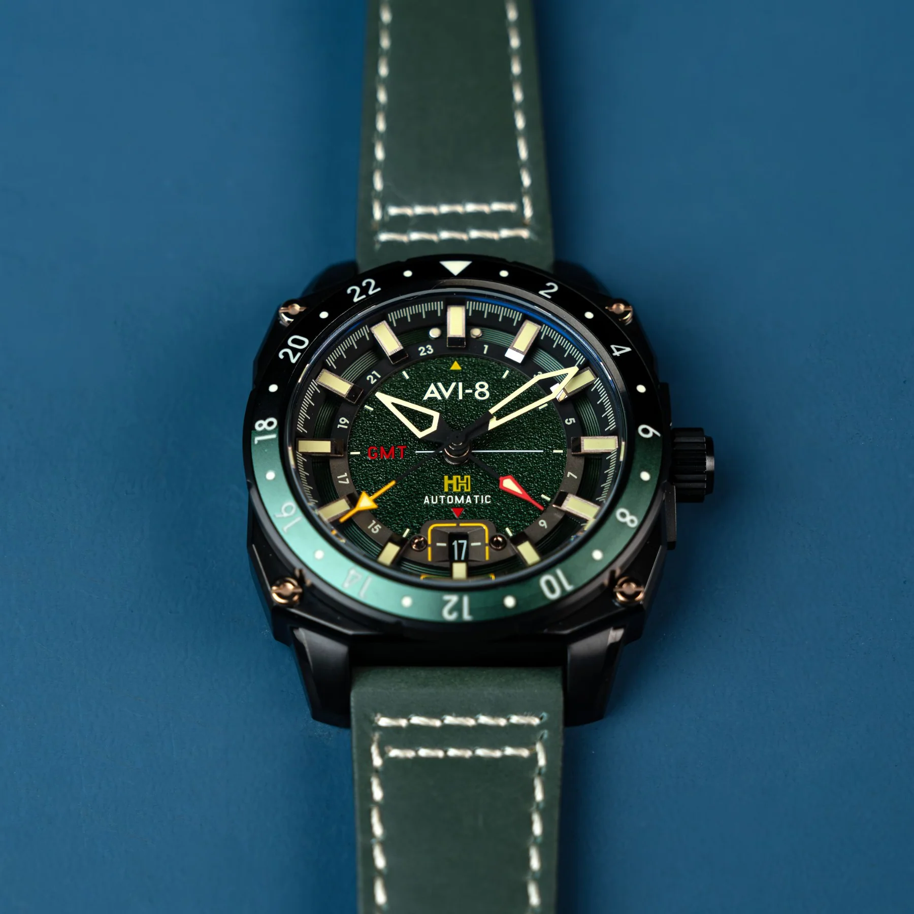 Relógio Hawker Hunter Atlas GMT AV-4122-03 Automático Verde
