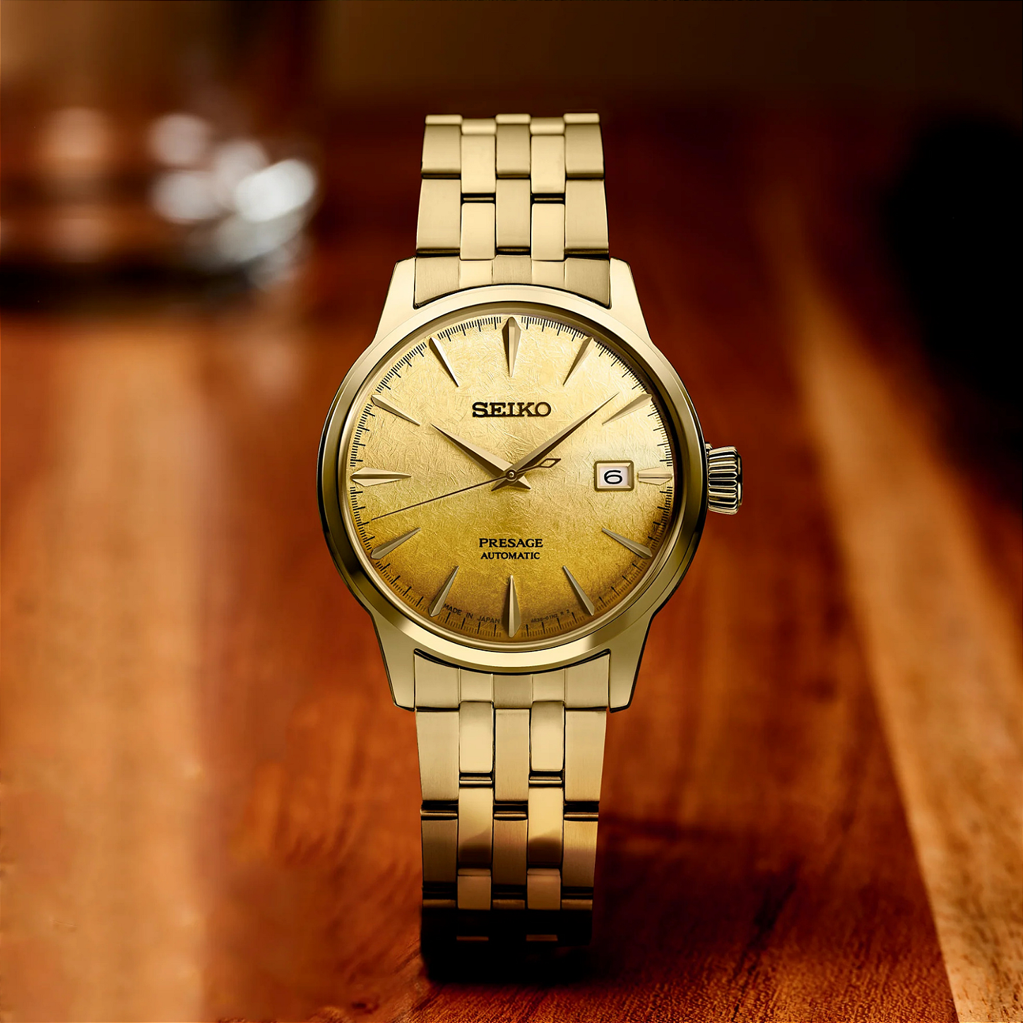 Relógio Seiko Presage Cocktail Time SRPK46 com mostrador cor ouro