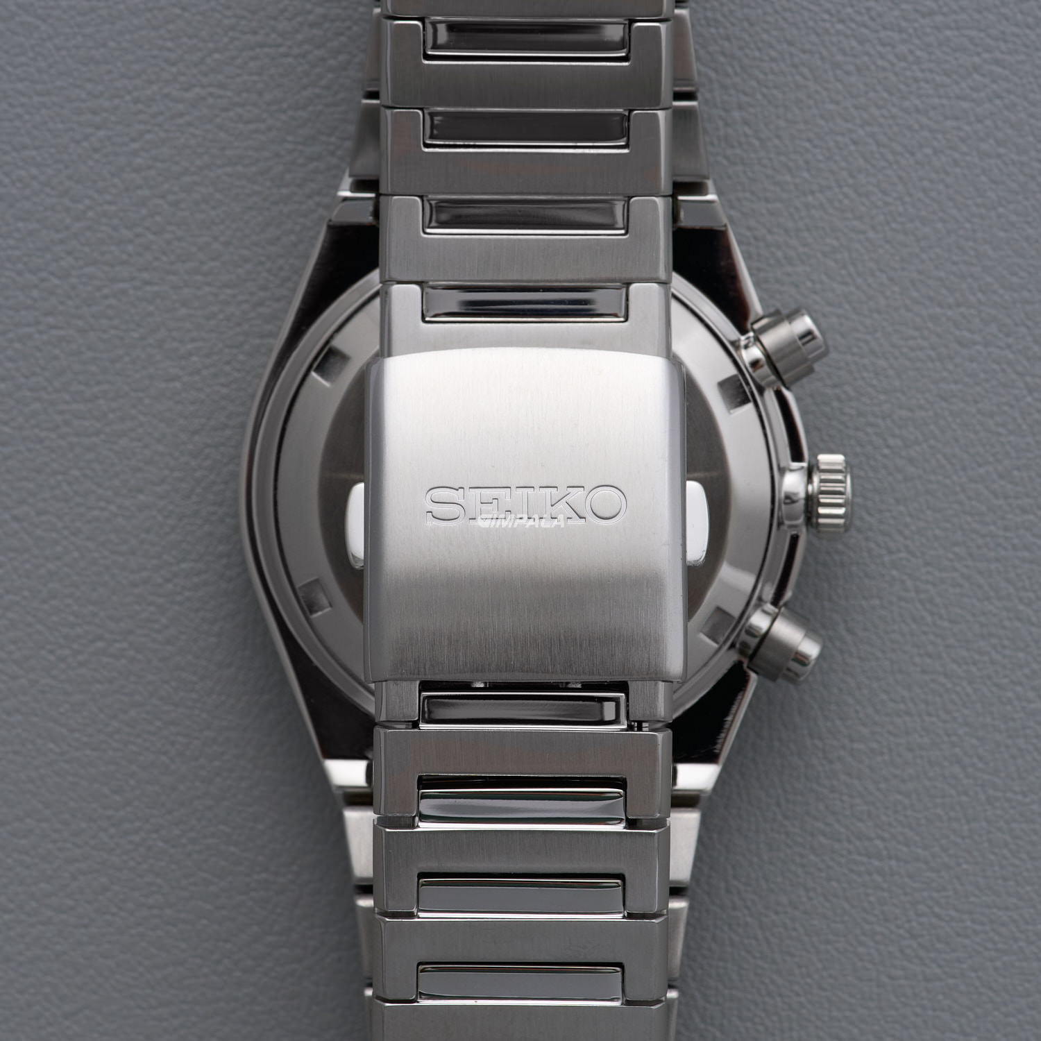 Seiko Chronograph SSB459B1 – Design moderno e precisão 40mm