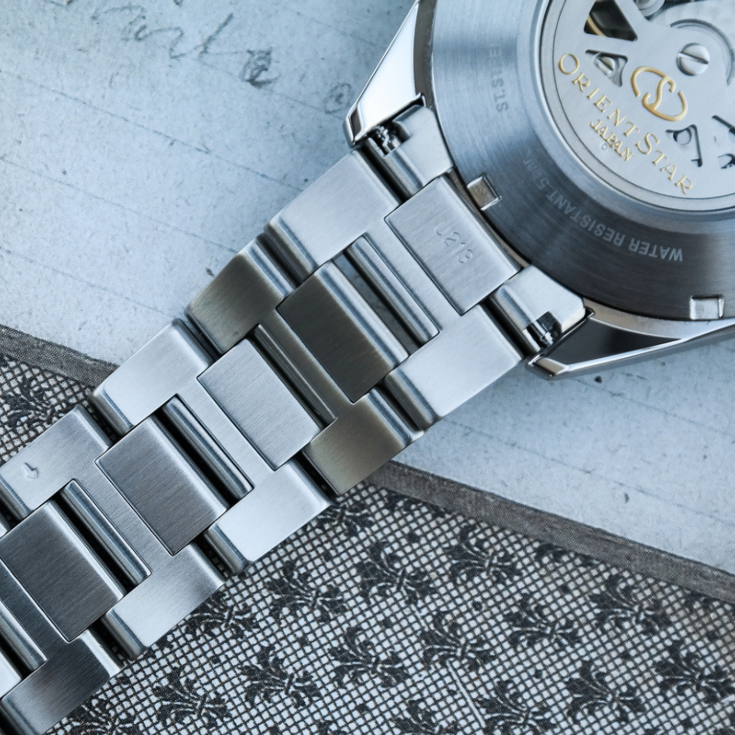 Orient Star RE-AU0402B00B com reserva de marcha de 50h