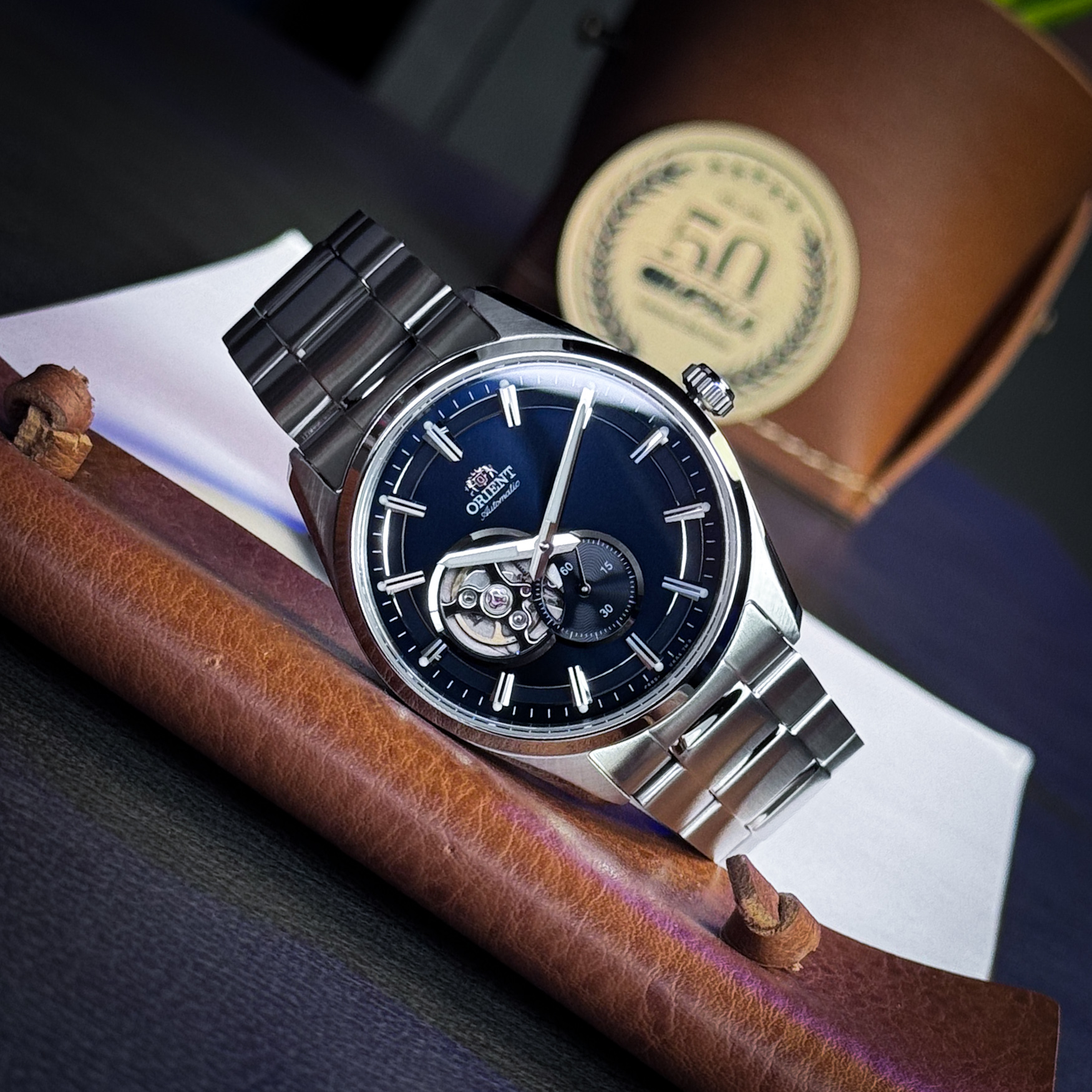 【りお。】0622L720B Orient RA-AR0002B30B Semi-esqueleto Azul com Pequenos Segundos