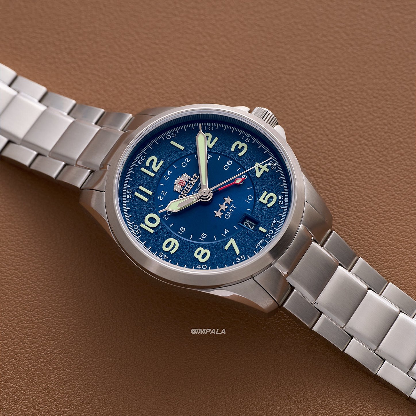 Orient 3 Stars GMT NH3SS017 D2SX – Elegância com segundo fuso