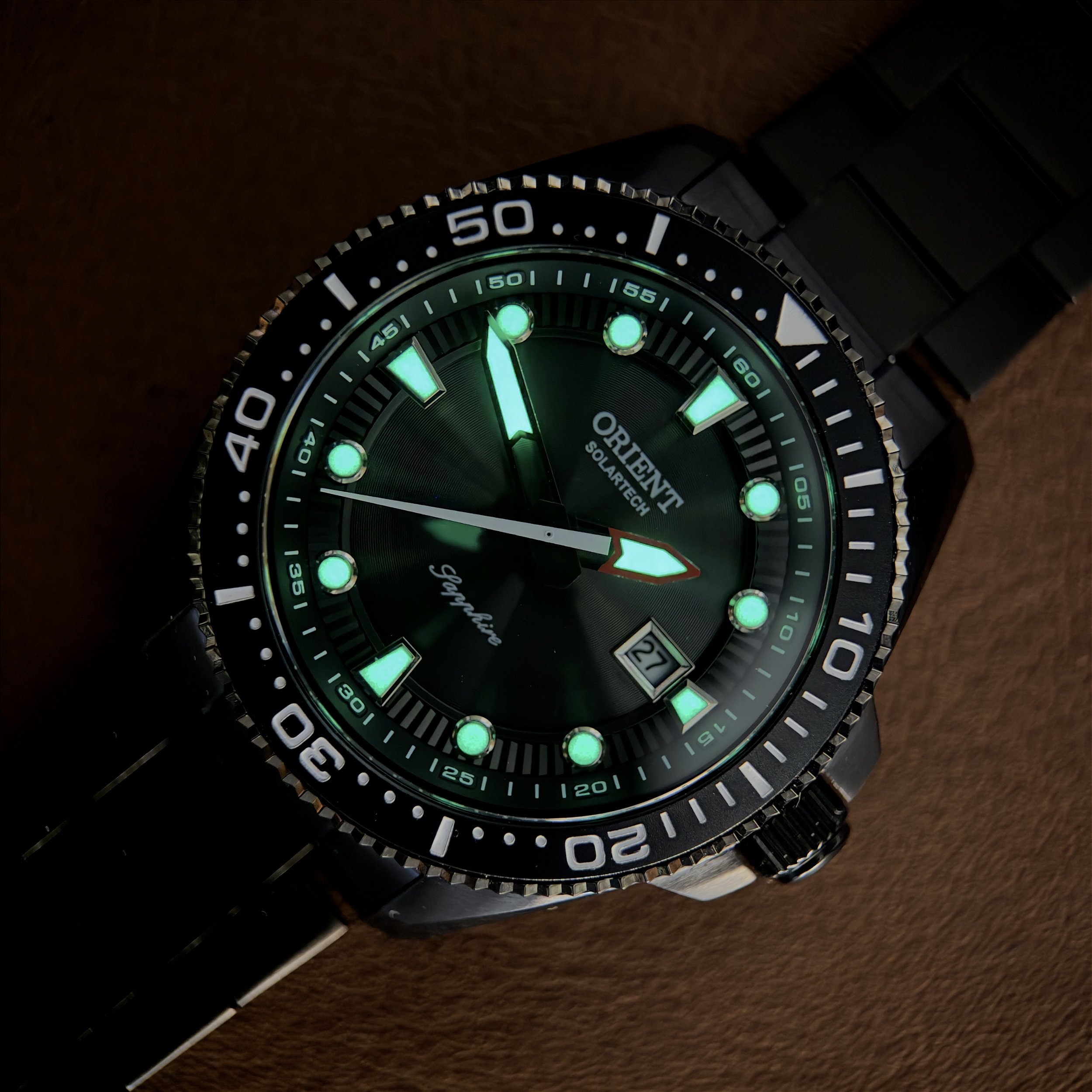 MAESTROフェーズ1 Orient Solartech Elite Sea MPSS1062 G1PX com tratamento IP black