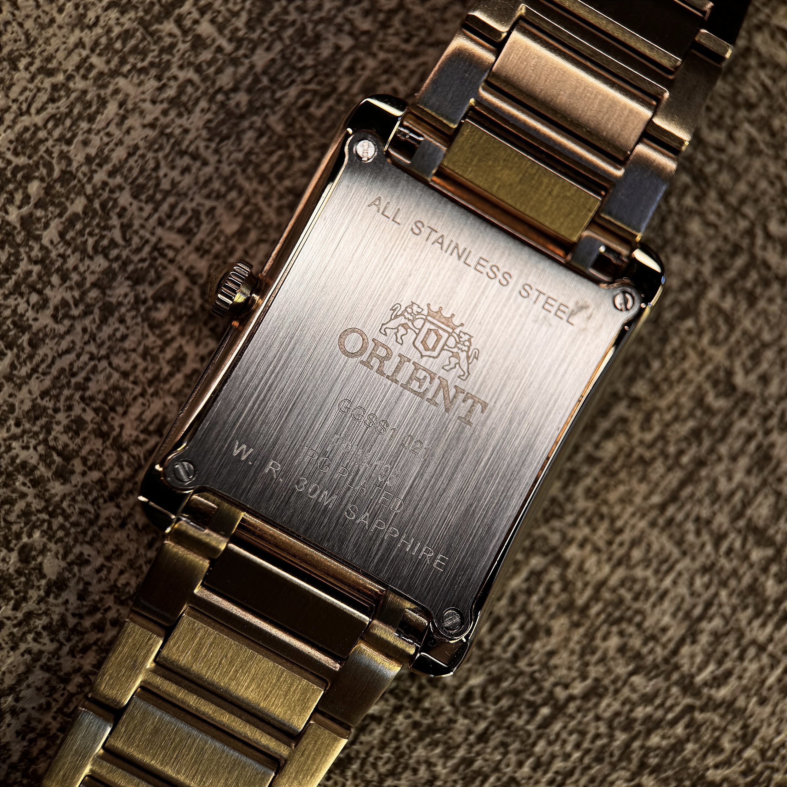 ayrinさま Orient Tank Eternal GGSS1021 C3KX – Elegância clássica ultrafina