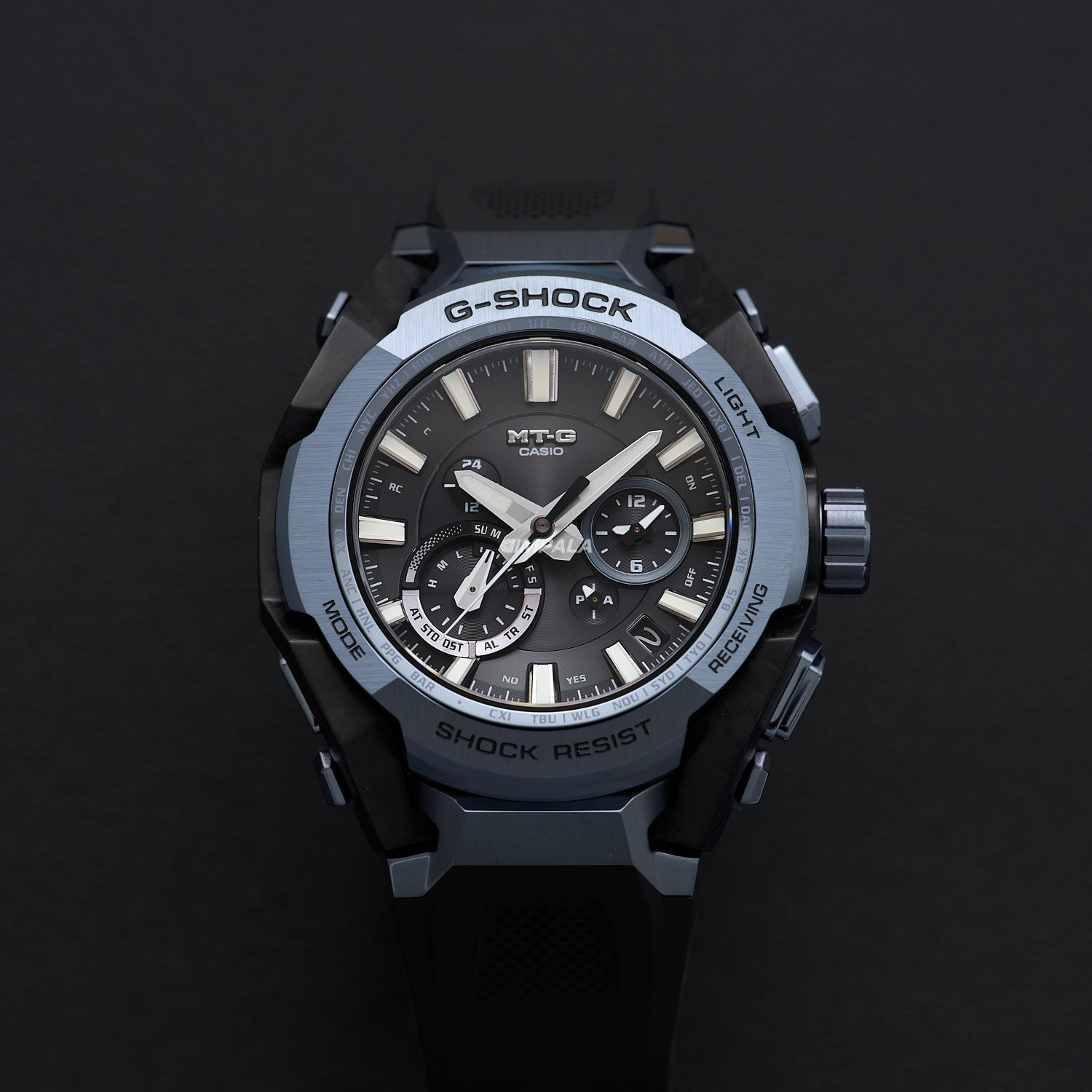 G-Shock MT-G MTG-B4000B-1A2DR Solar Bluetooth Safira - Relojoaria