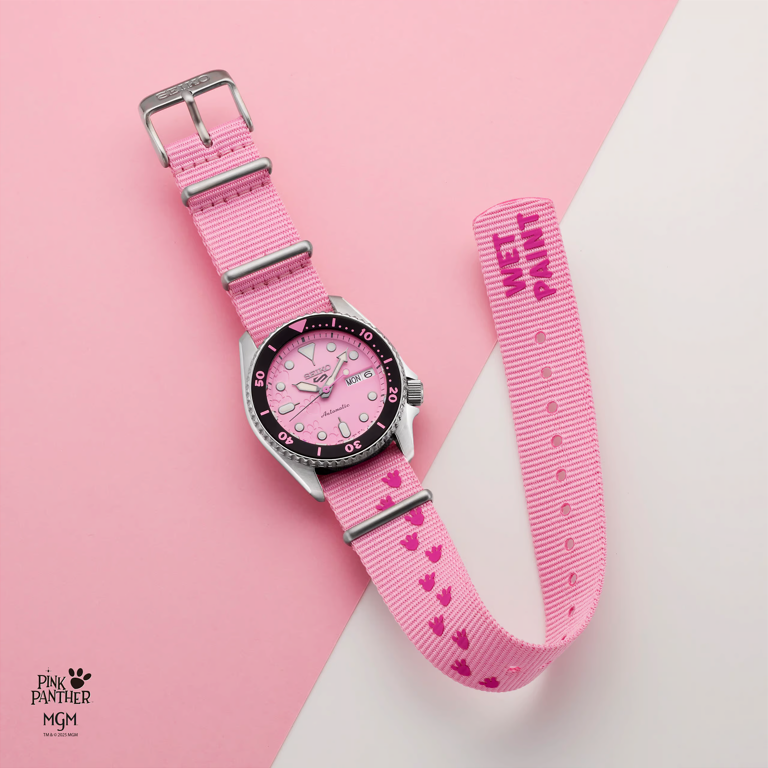 Seiko 5 Sports Pantera Cor-de-Rosa SRPM07K1 Edição Limitada