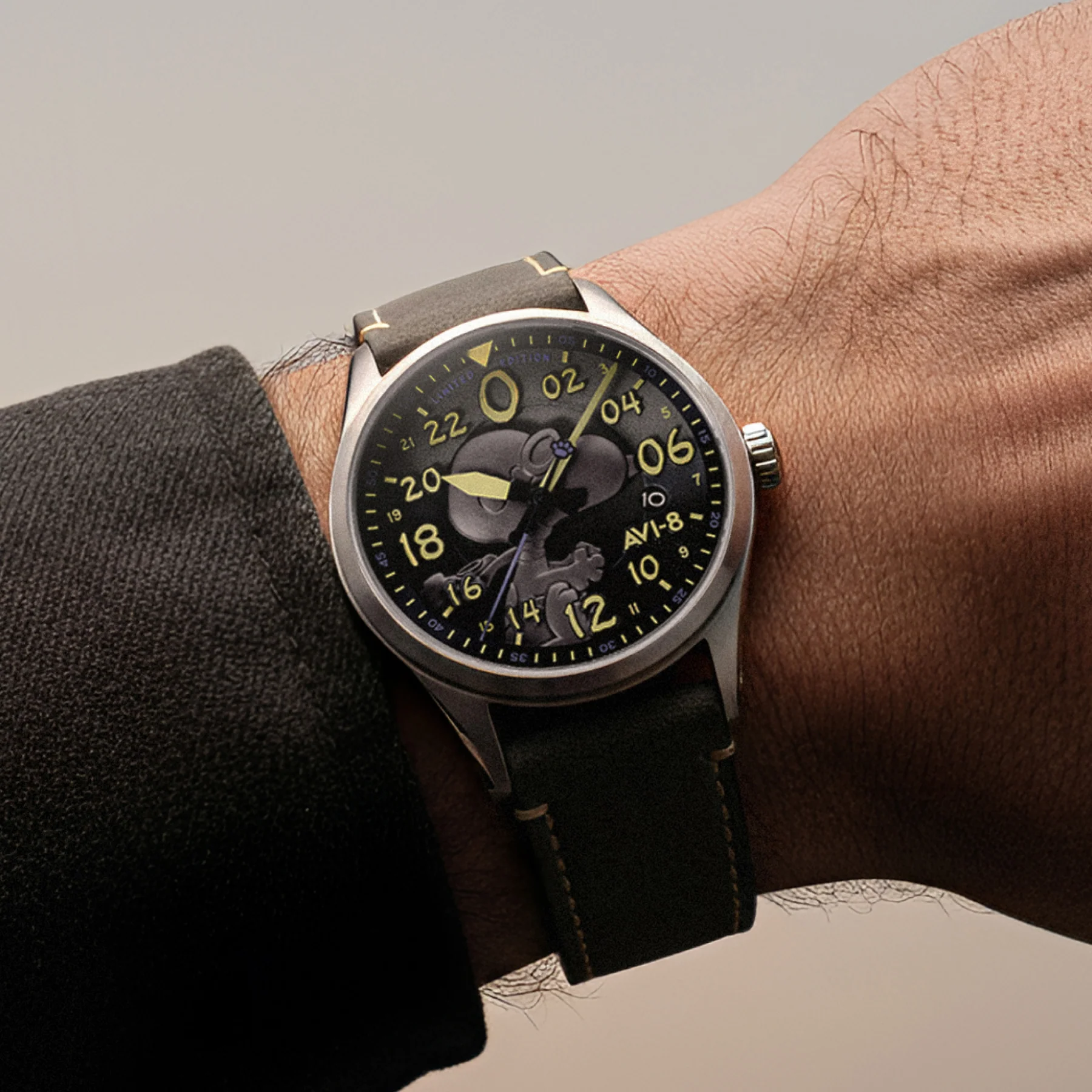 AVI-8 Spitfire Snoopy Flying Ace AV-4150-01 Limited 400