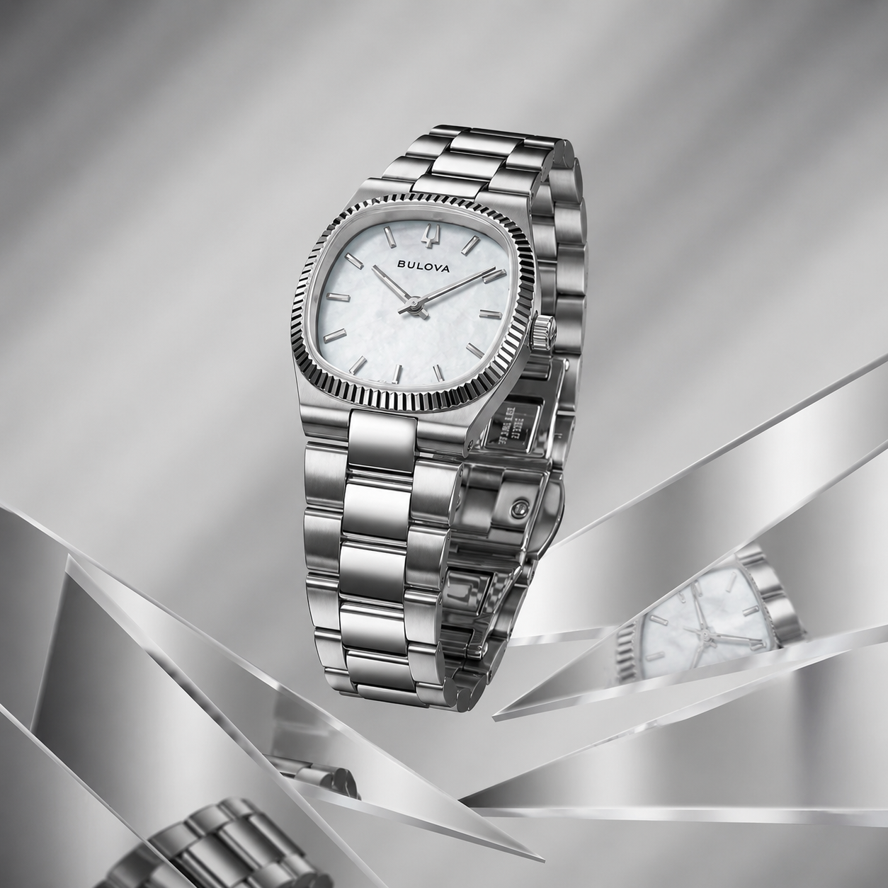 Relógio Bulova Super Seville 96L353 Madrepérola Safira